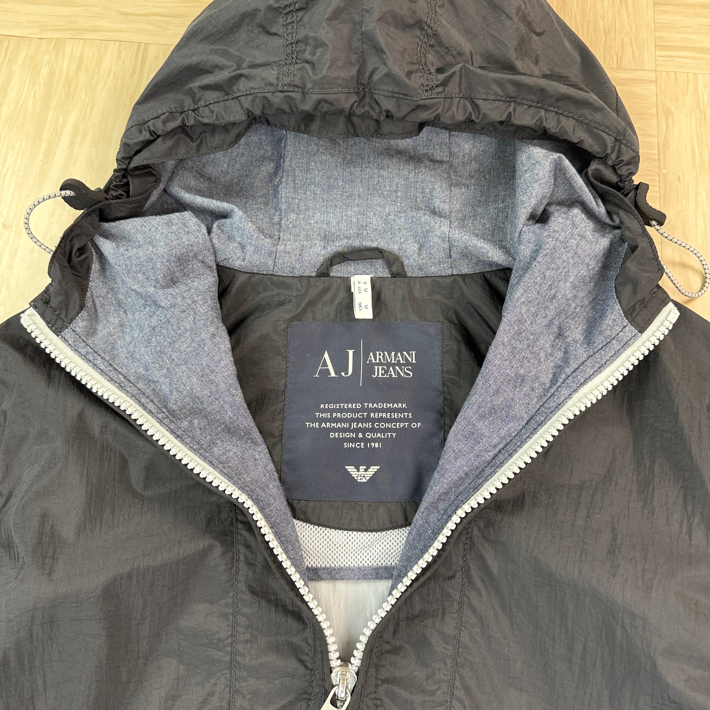 Armani jeans 2000's technical zip up nylon jacket (M)