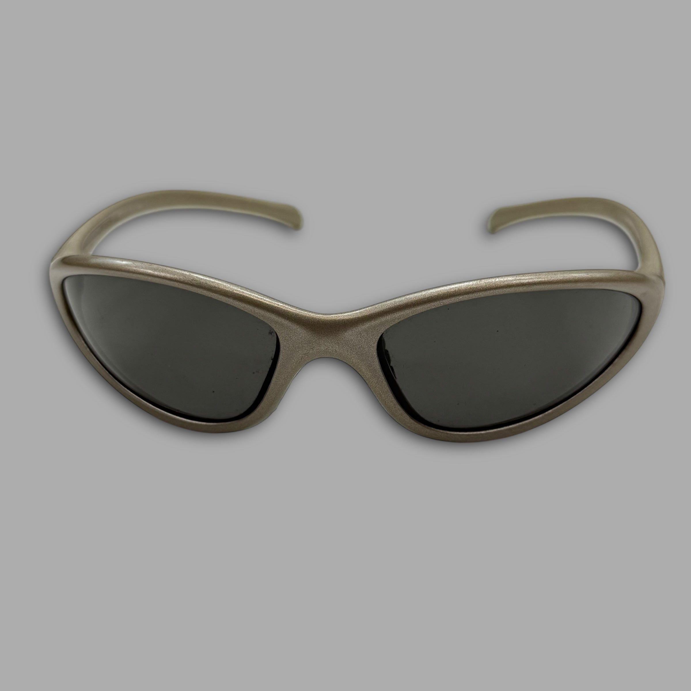 Nike 2000's tarj wrap around sunglasses (OS)