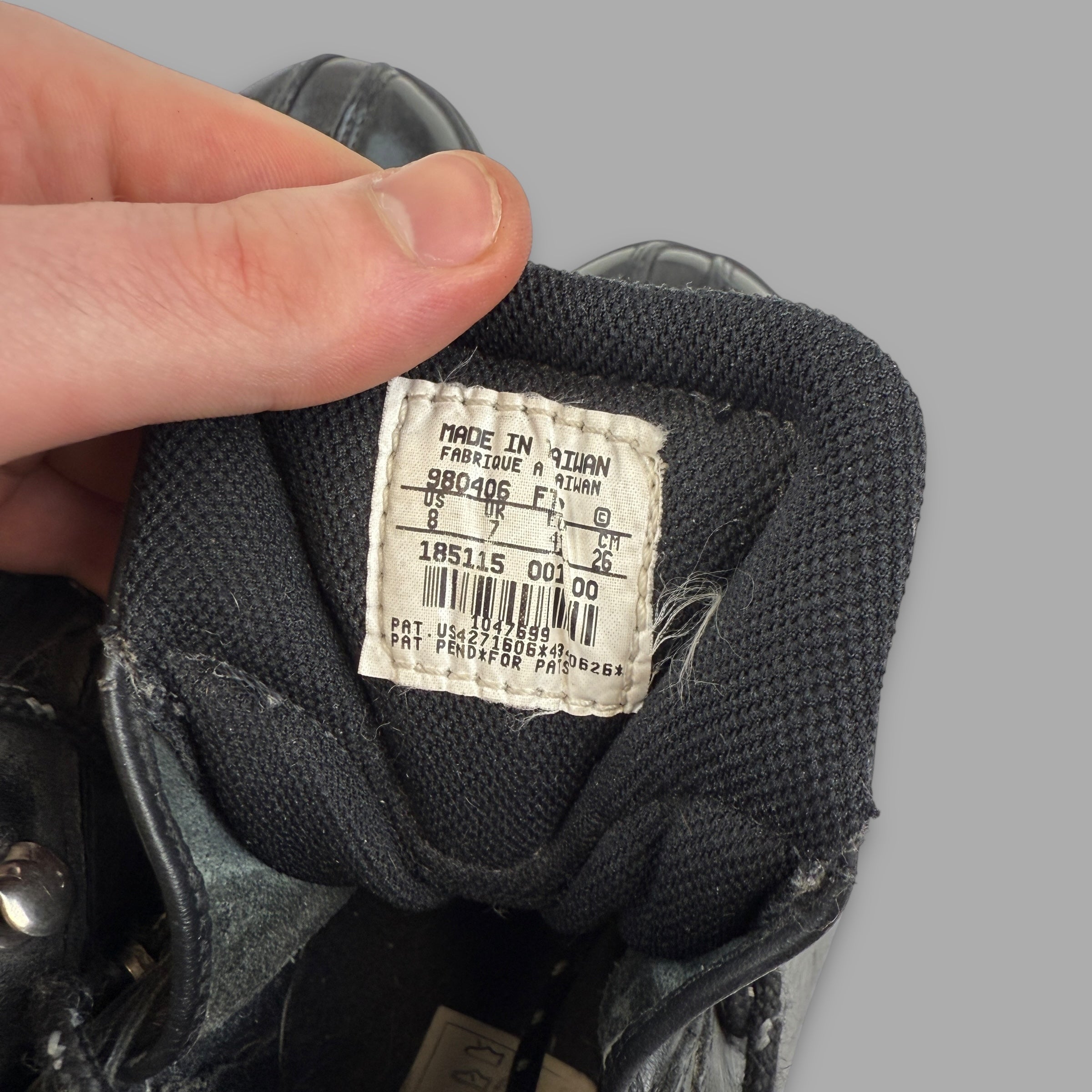 Nike ACG 1999 gimli black leather hiking boot (UK7)