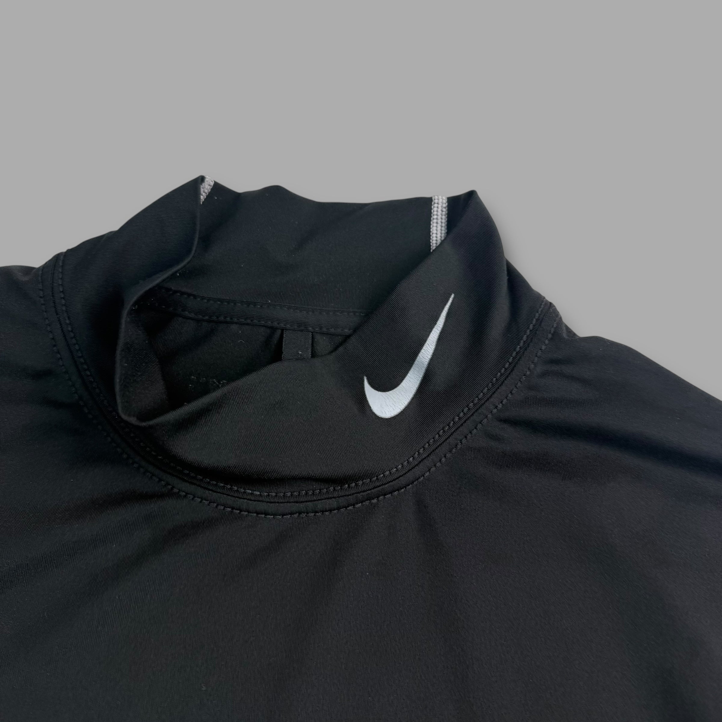 Nike 2000's dri-fit contrast stitch compression shirt (M)