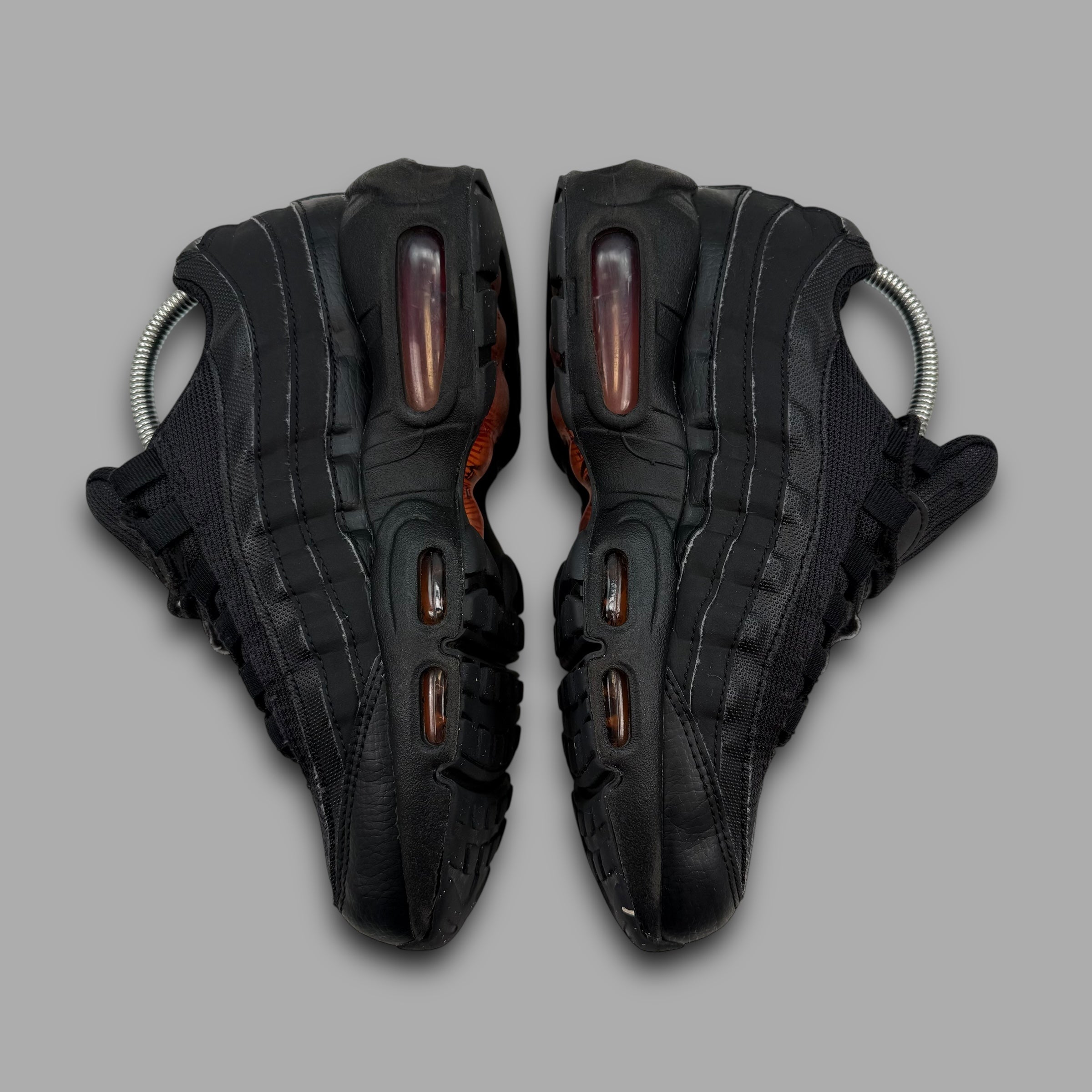 Nike airmax 95 'black fiery orange' (UK5)
