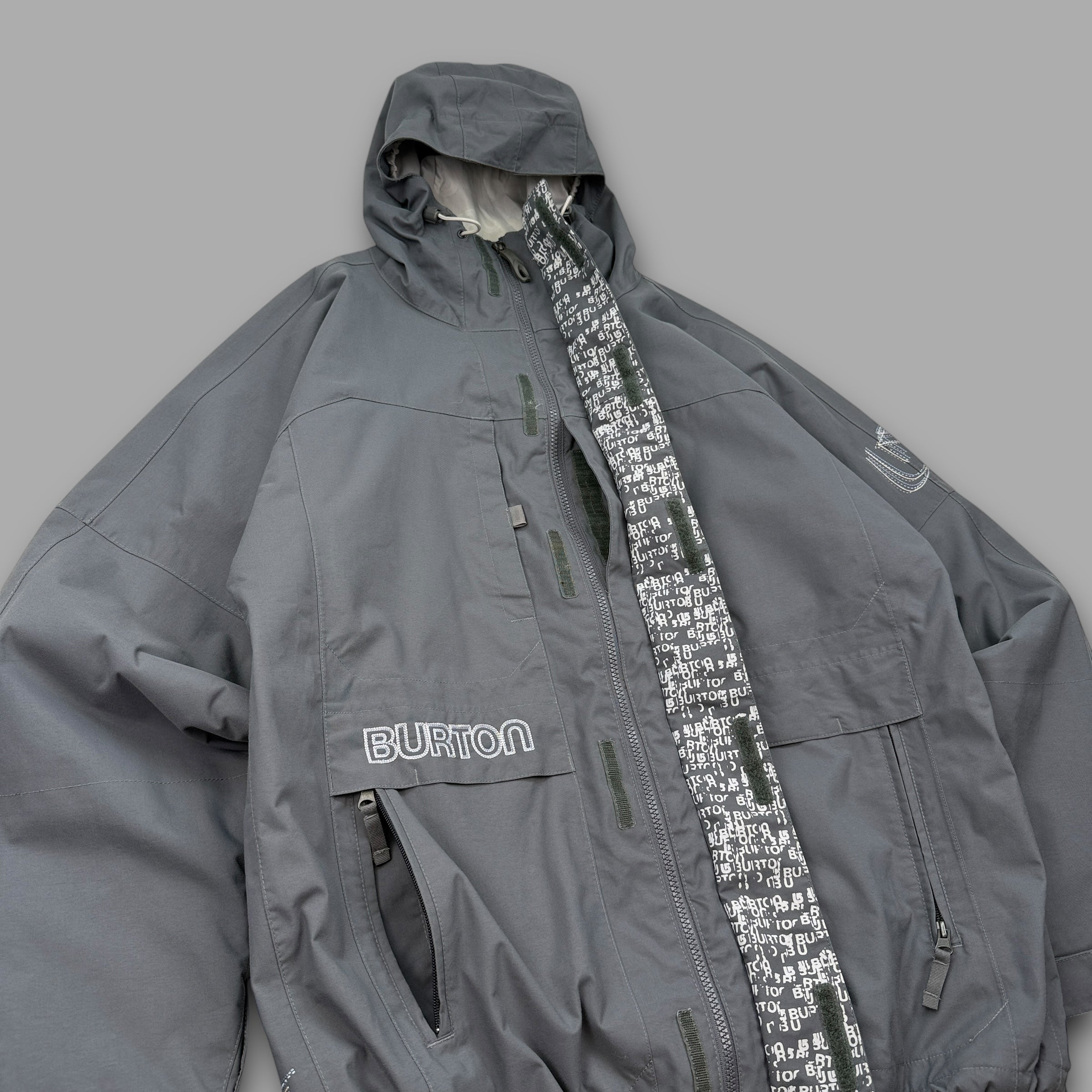 Burton 2000's technical multi-pocket softshell ski jacket (M-L)