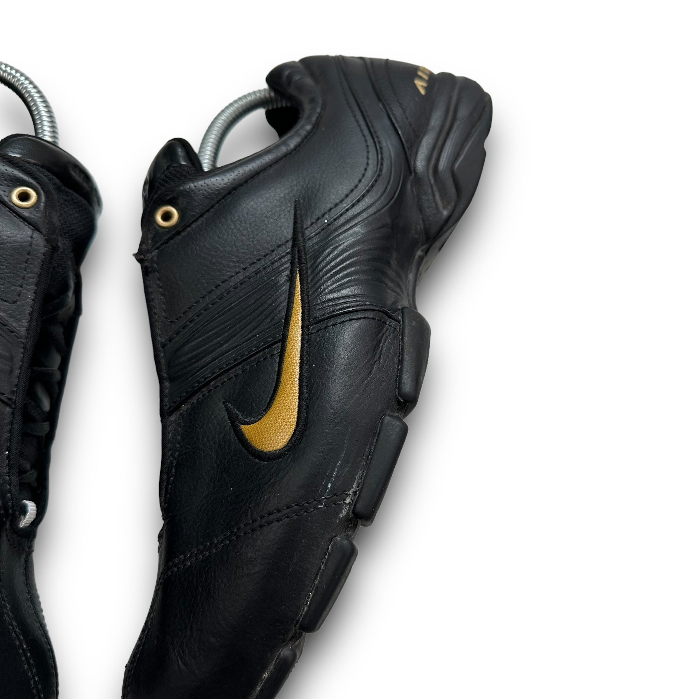 Nike air toukol II 'black and gold' 2010 (UK7)