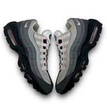 Load image into Gallery viewer, Nike airmax 95 ‘pink foam’ 2020 (UK7)
