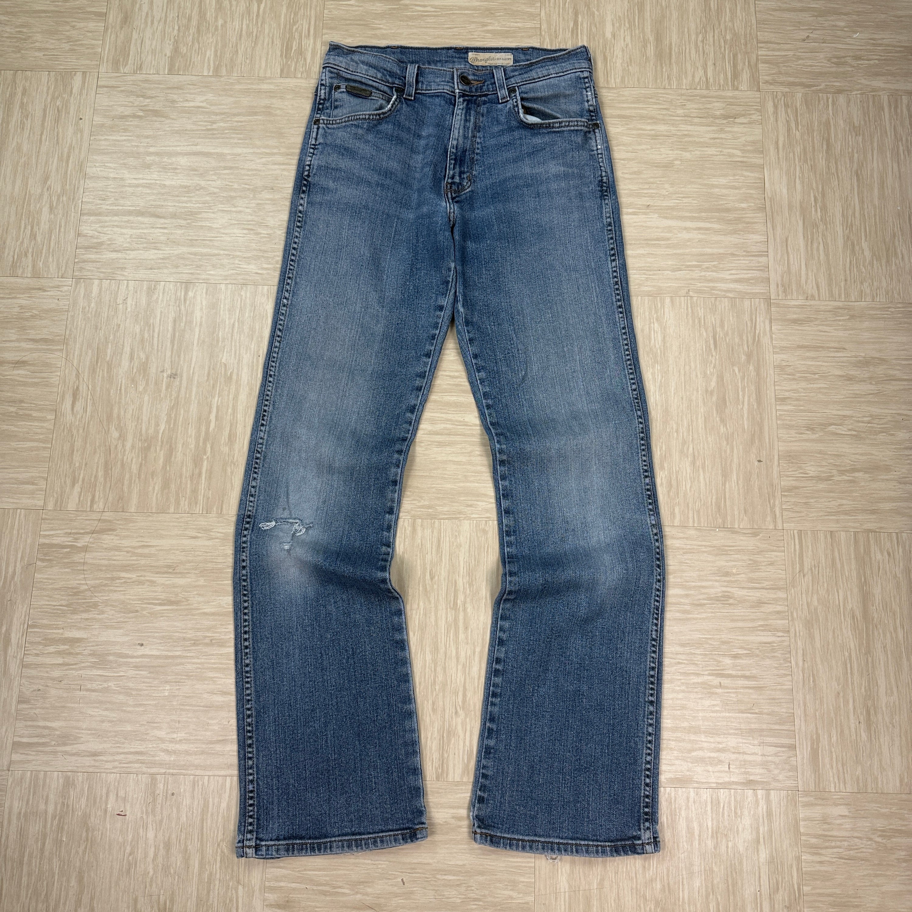 Wrangler 2000's straight fit bootcut denim jeans (S)