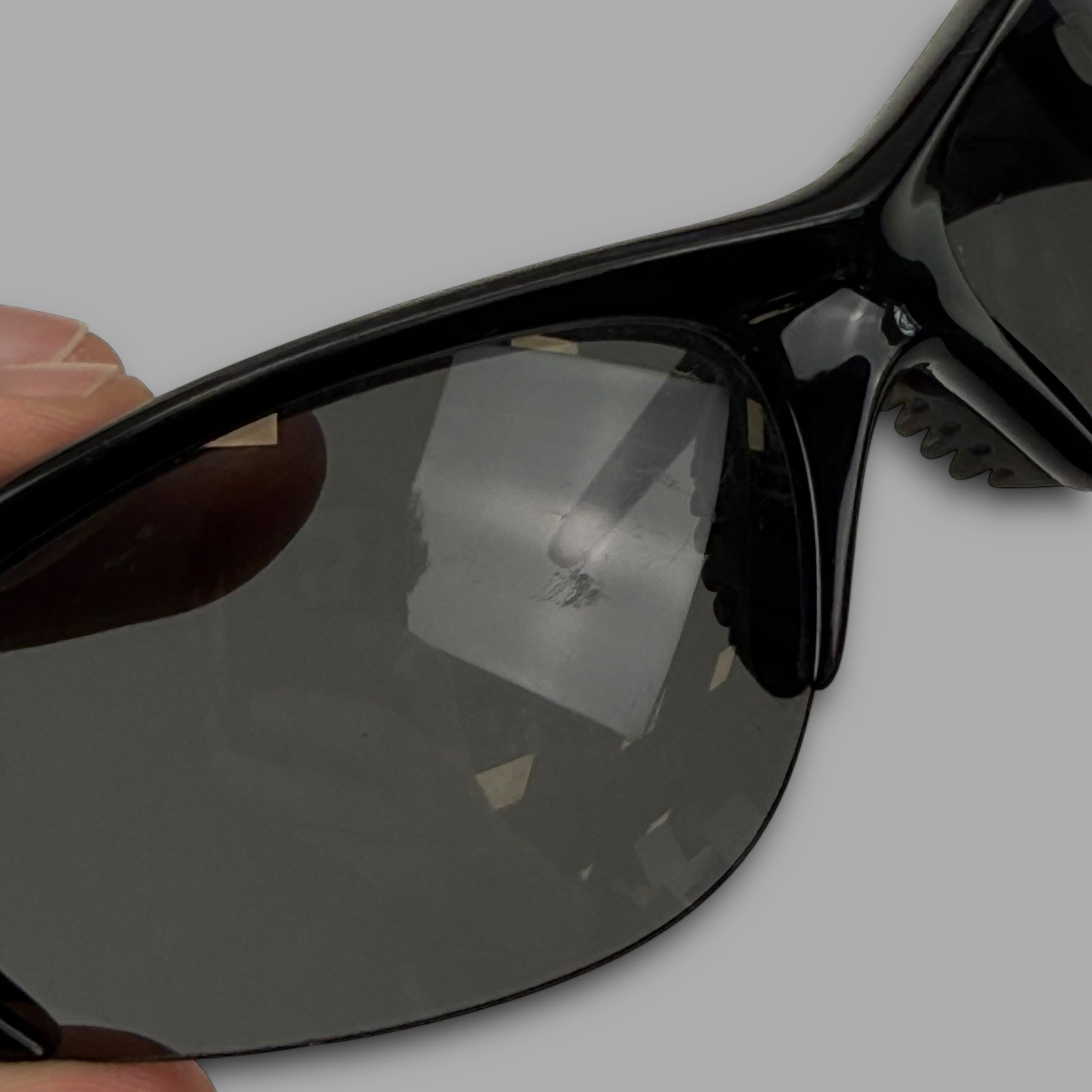 Nike 2000's undermine wrap around sunglasses (OS)