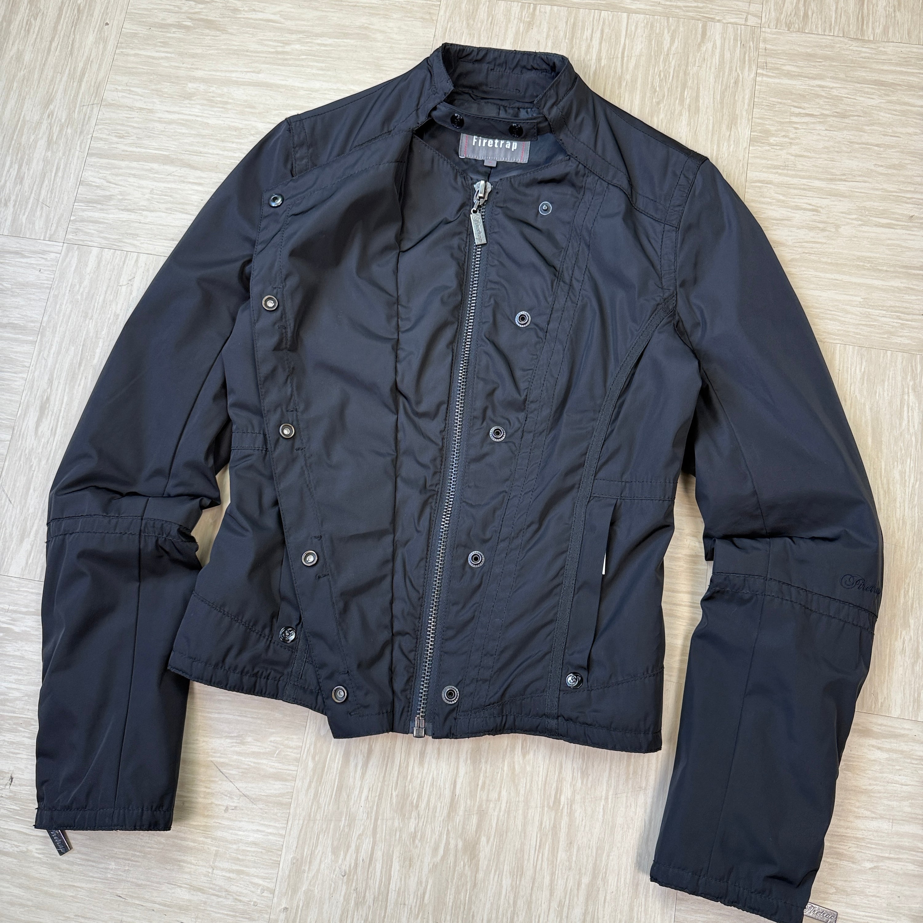 Firetrap 2000's technical high neck fitted cropped jacket (S) wms