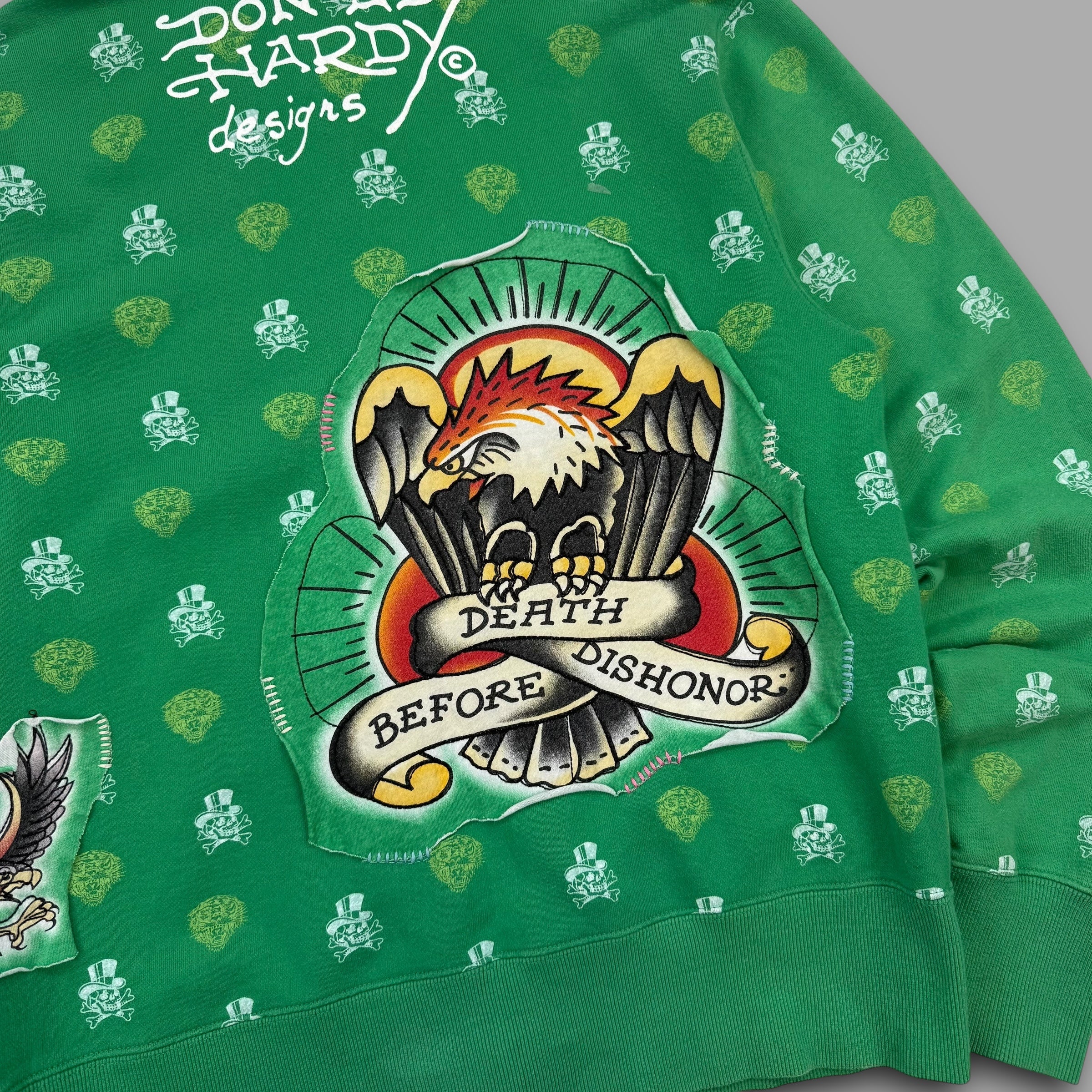 Ed hardy 2000's graphic monogram hoodie (M)