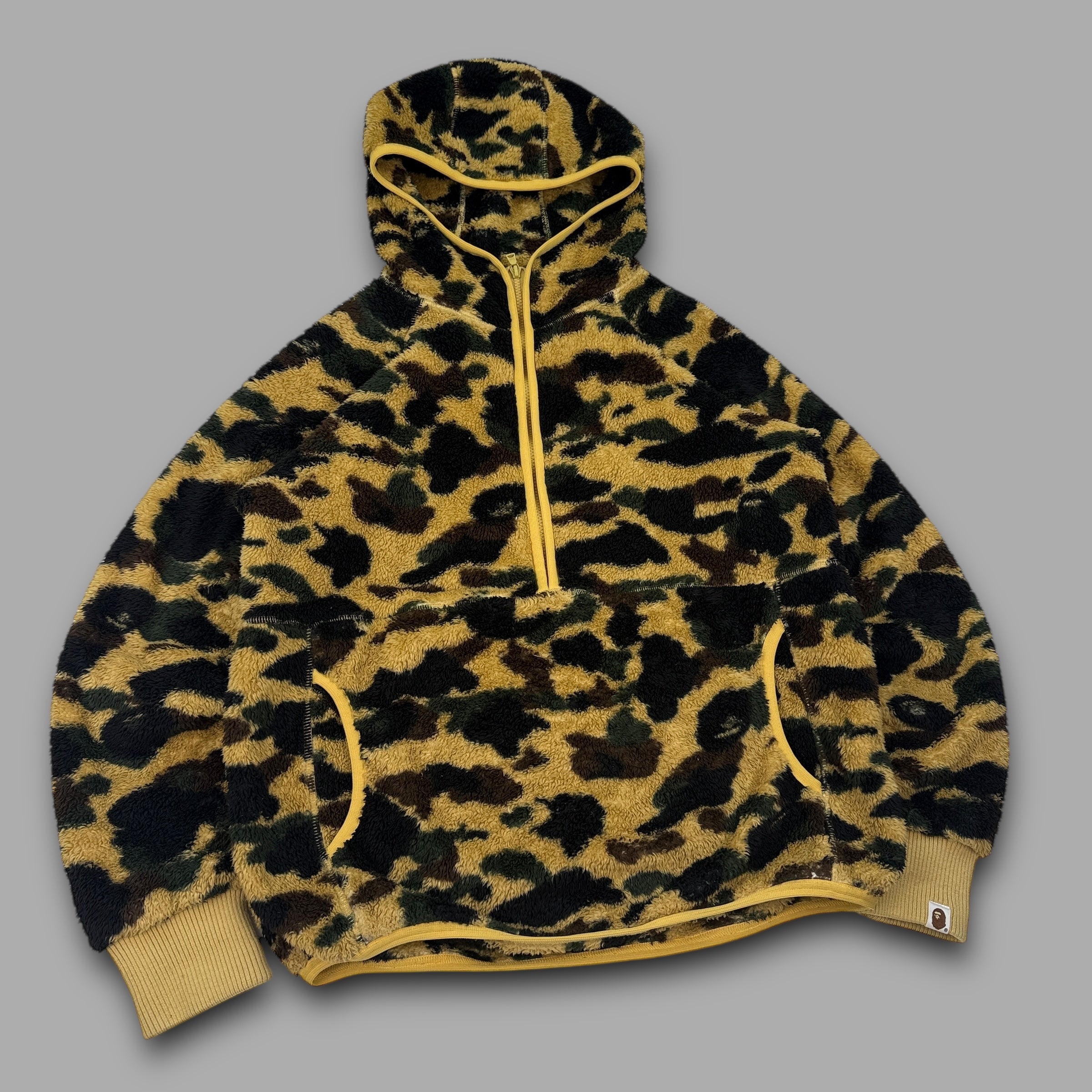 Bape 2000's half zip pullover monogram camo fleece jacket (M)