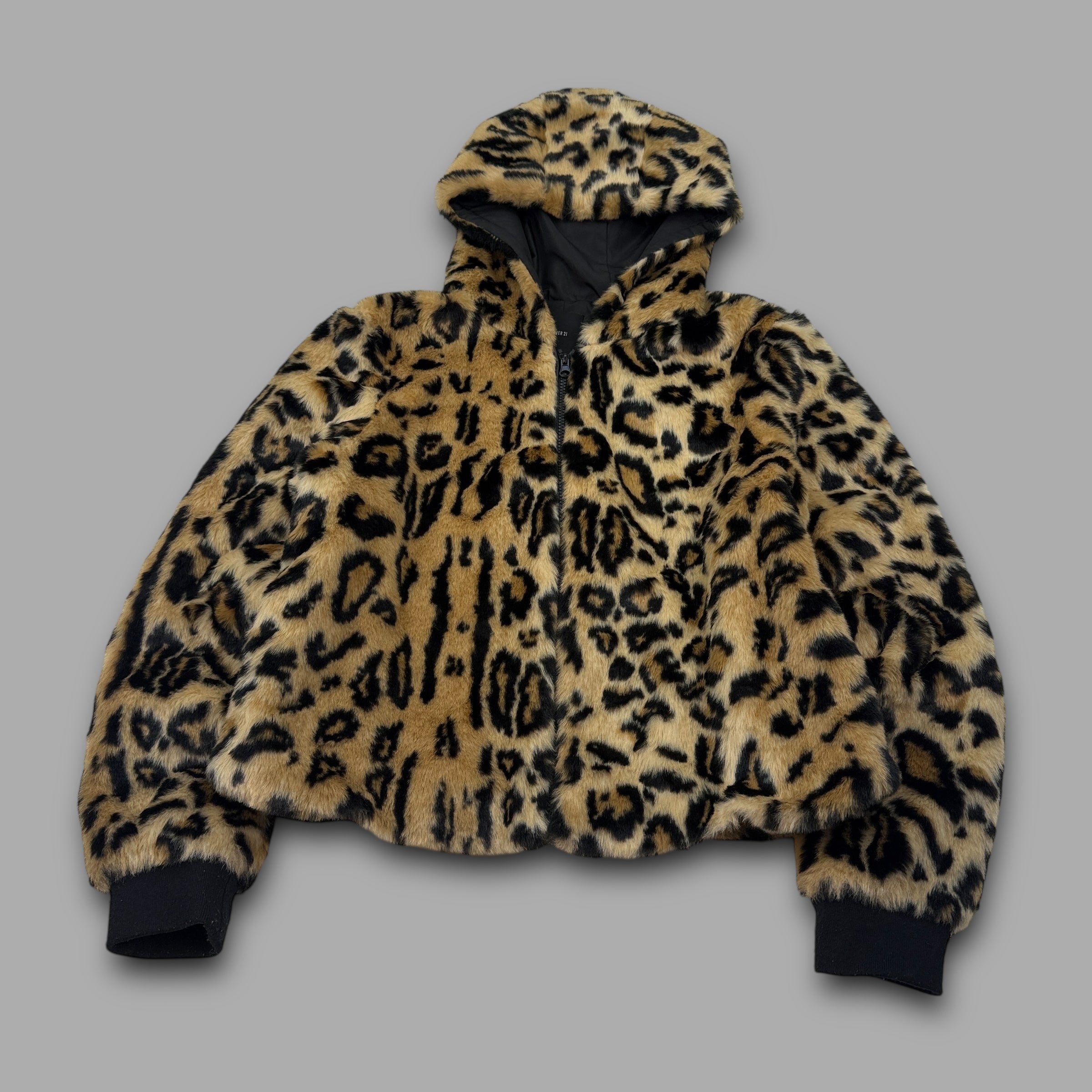 Forever 21 2000's leopard print faux fur full zip fleece jacket (XS-S)
