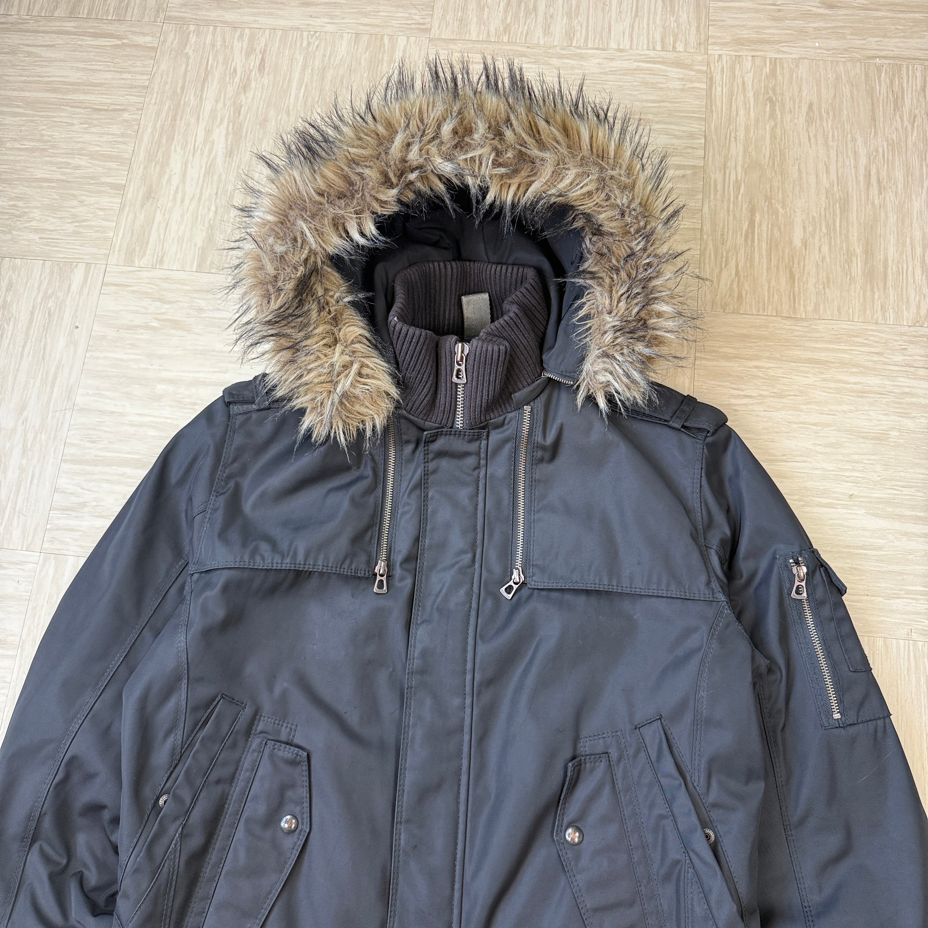 Hugo boss 2000's orange tab technical thermor nylon bomber jacket with fur hood (L)