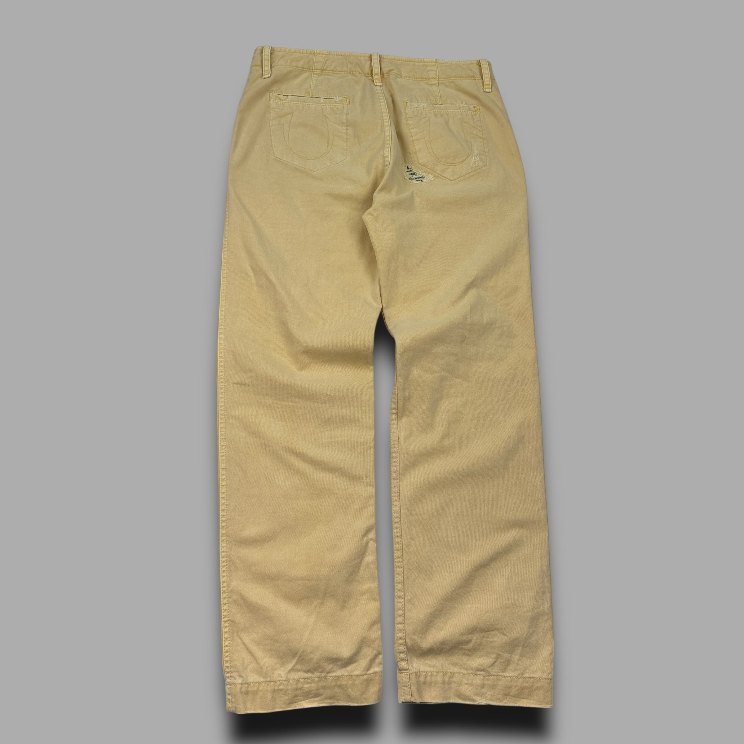 True religion 2000's straight leg ripped jeans (M)