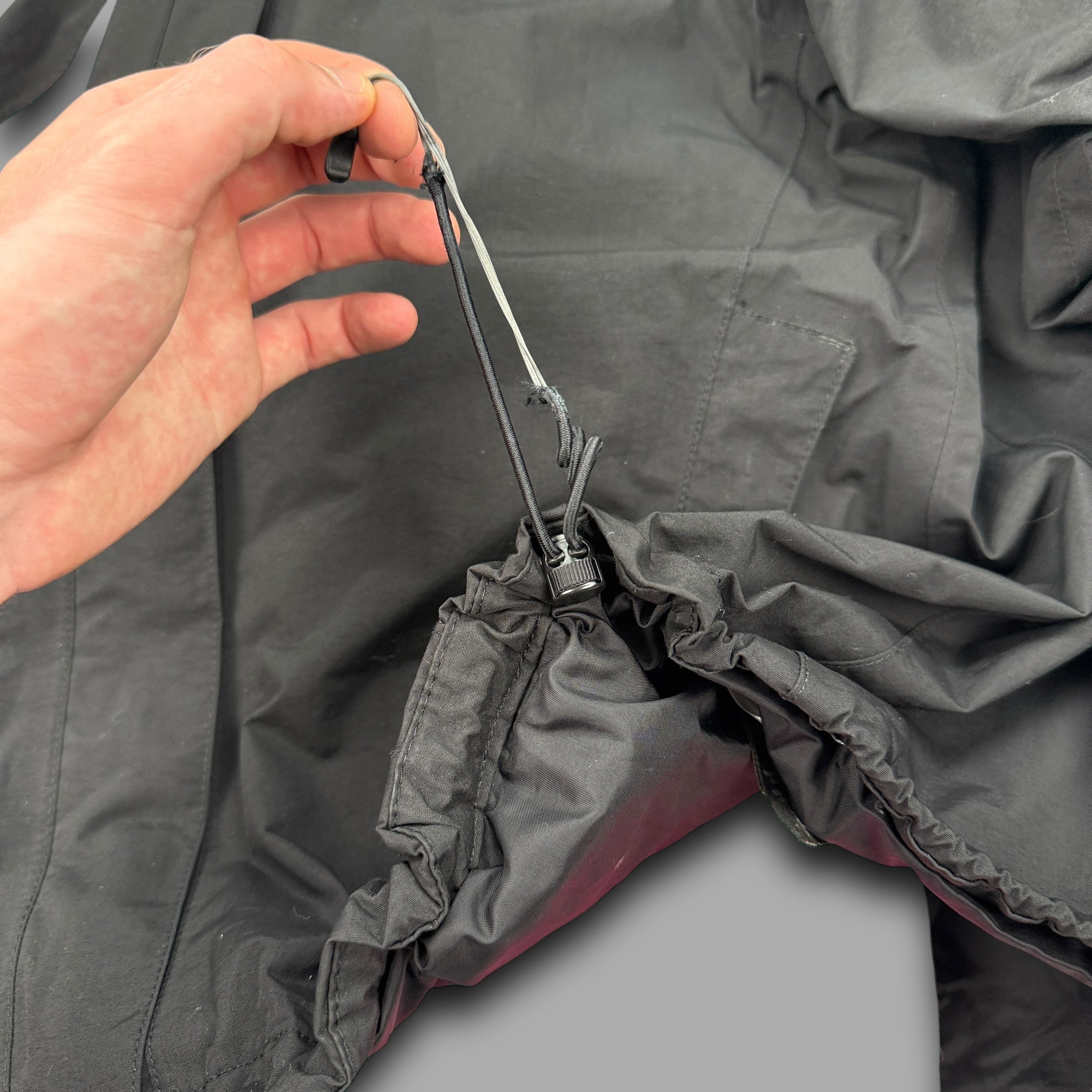 The north face 2009 technical hyvent shell jacket (S)