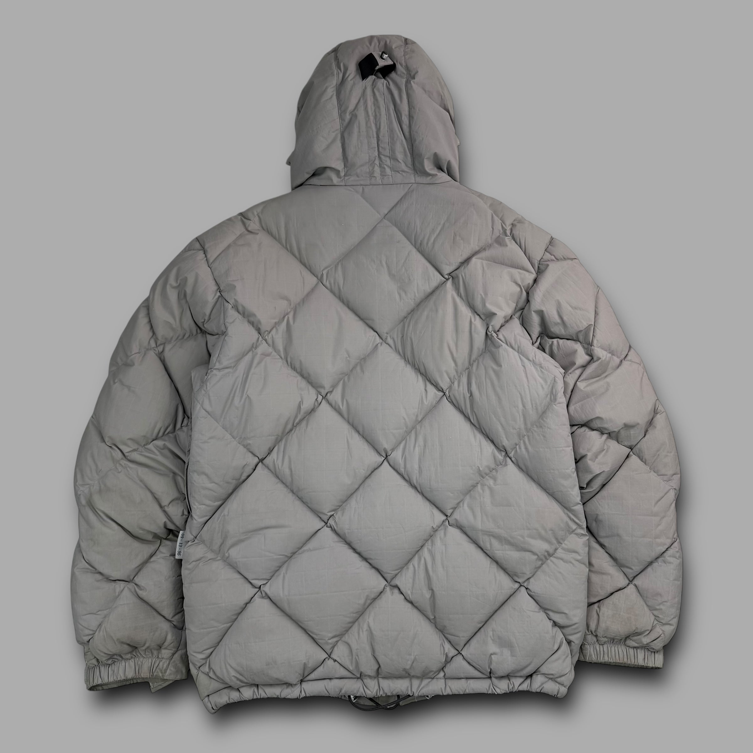 Burton analog 2000's panelled diamond stitch downfilled multi-pocket puffer jacket (M)