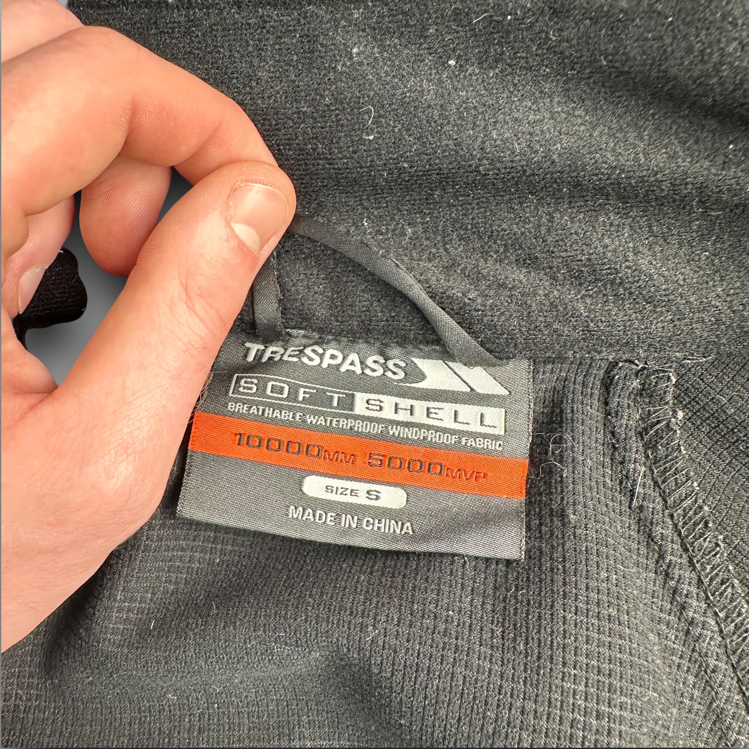 Trespass 2000's technical taped seams softshell jacket (S)