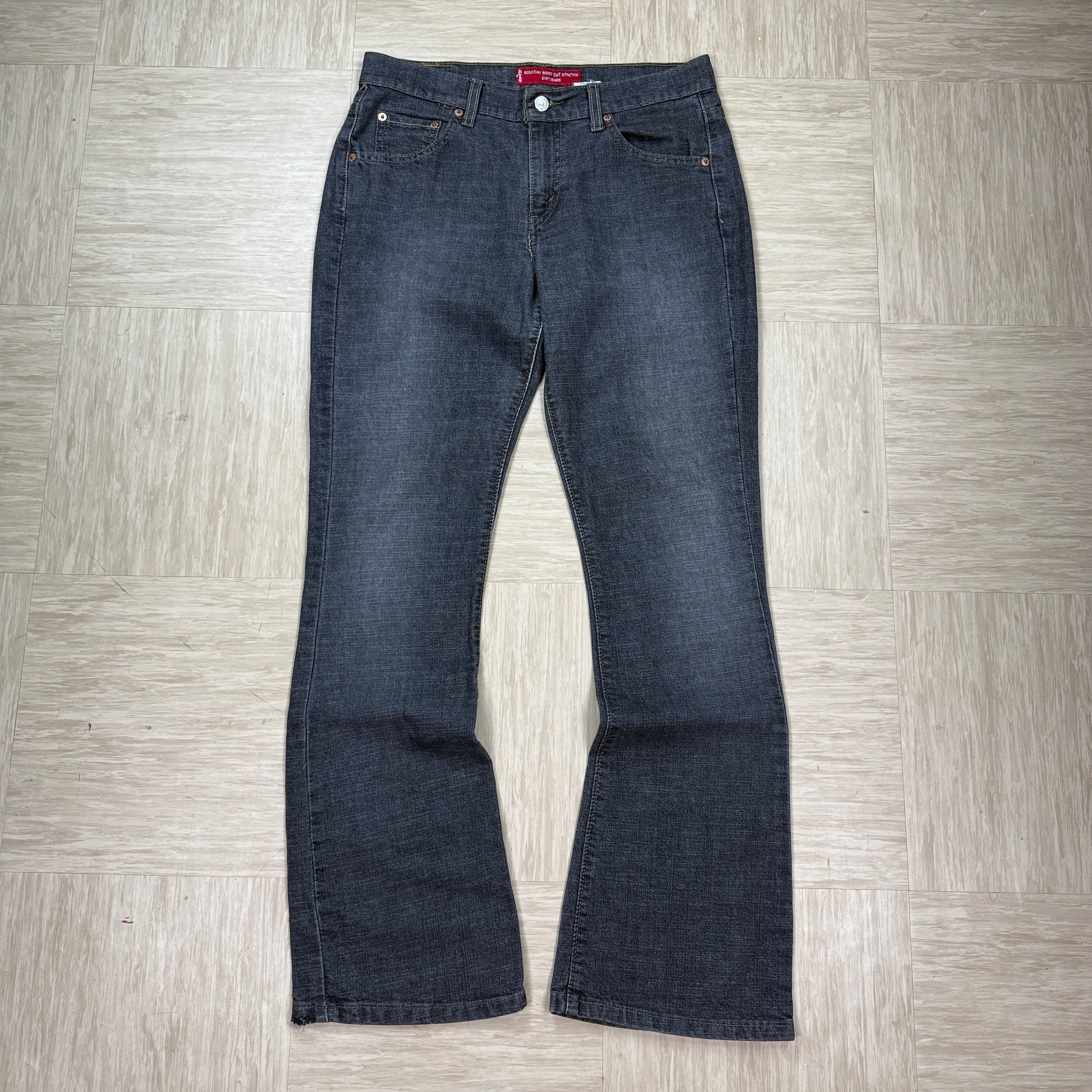 Levi's 515 2000's nouveau boot-cut denim jeans (M)