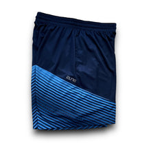 Load image into Gallery viewer, Nike elite dri-fit basketball shorts (XXL)
