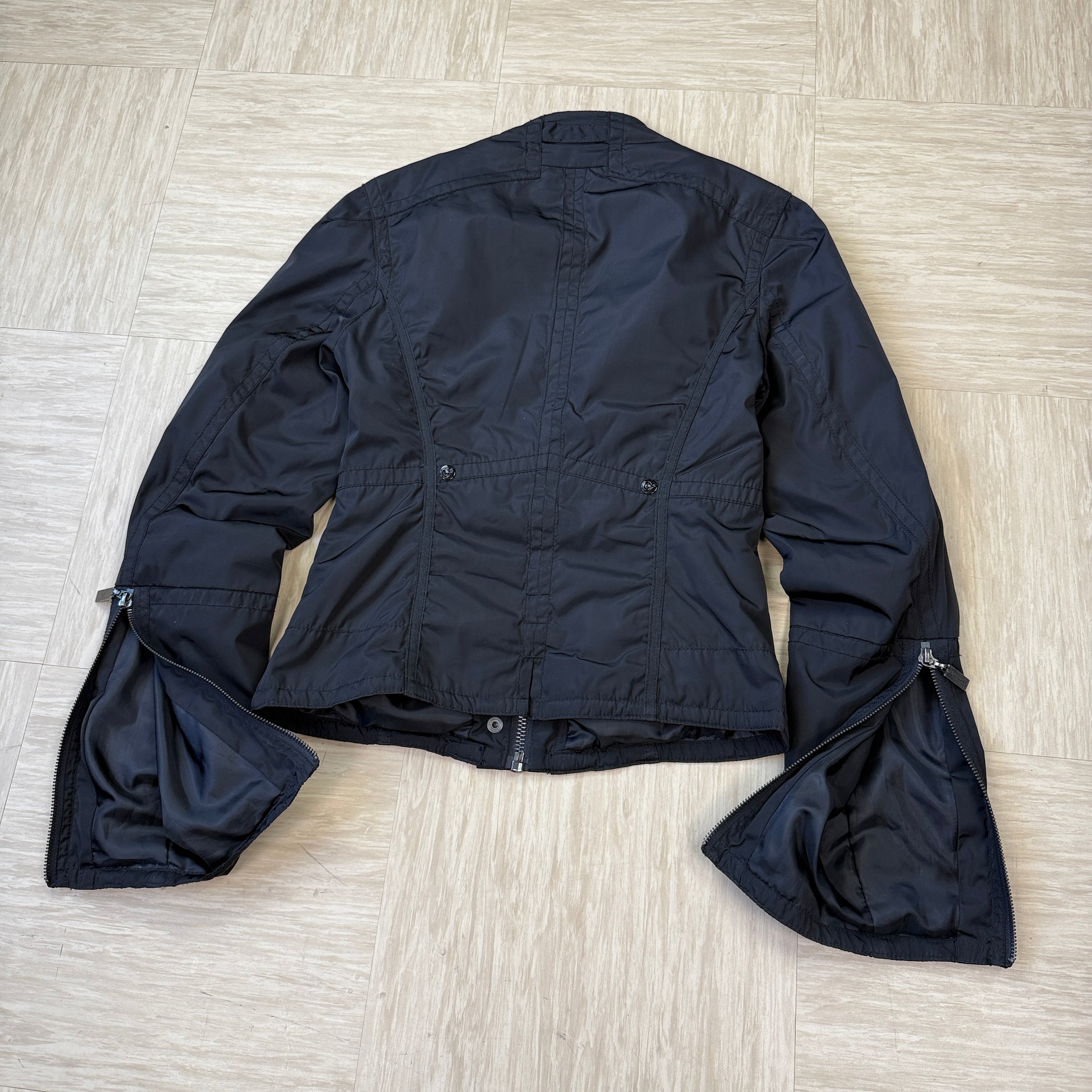 Firetrap 2000's technical high neck fitted cropped jacket (S) wms