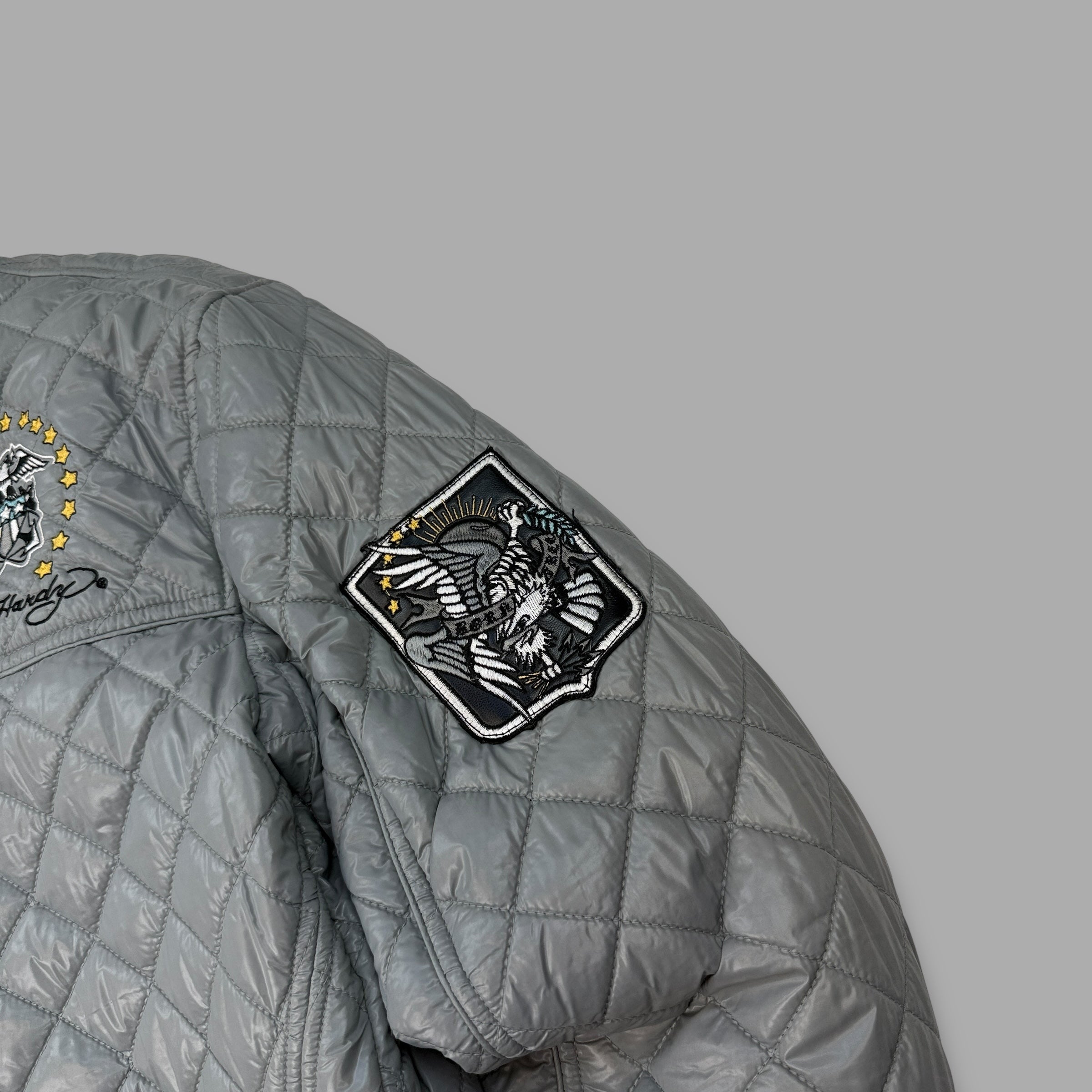 Ed hardy 2000's diamond stitch graphic quilted puffer jacket (M)