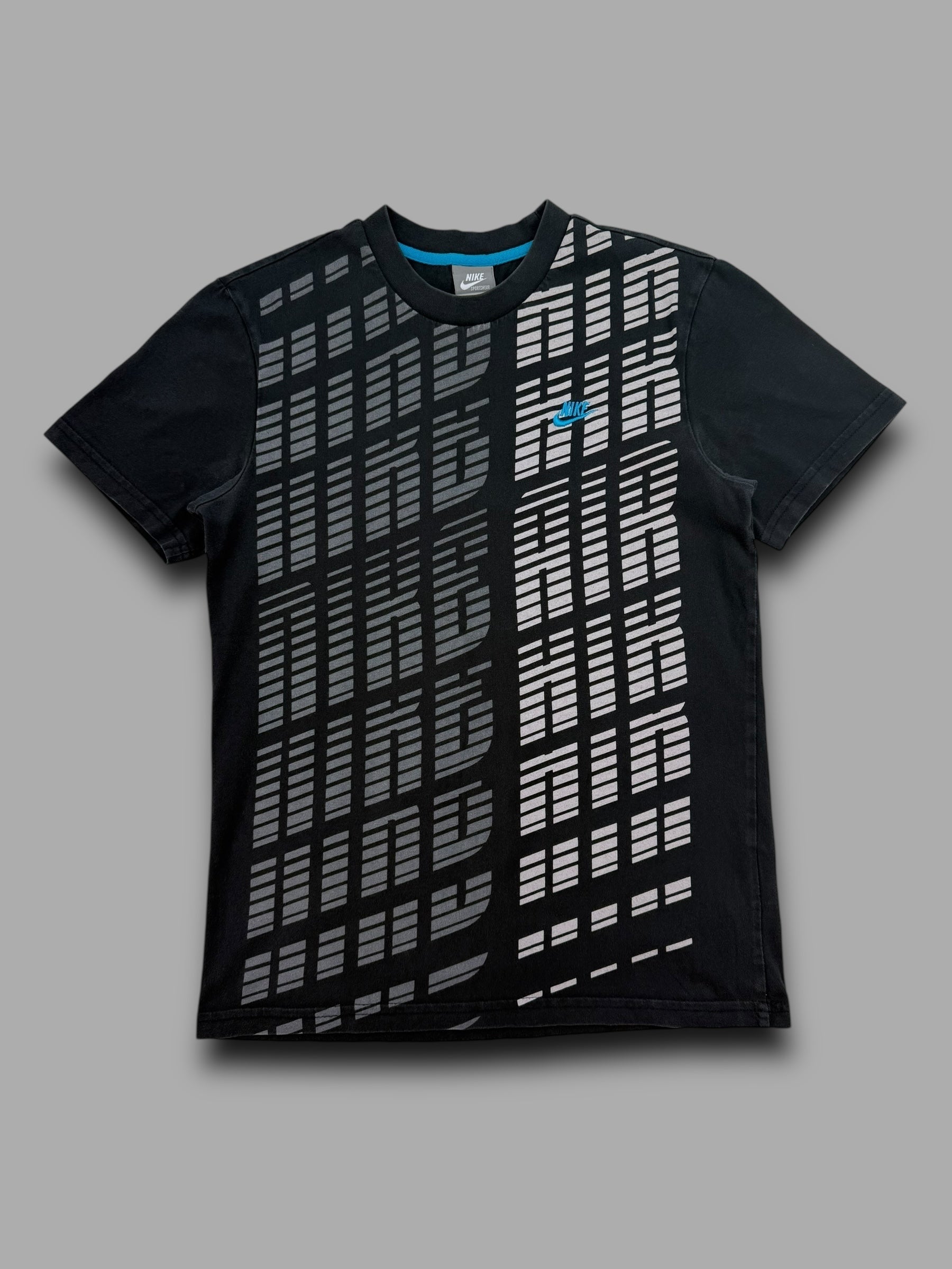Nike air 2000's graphic monogram tee (S)