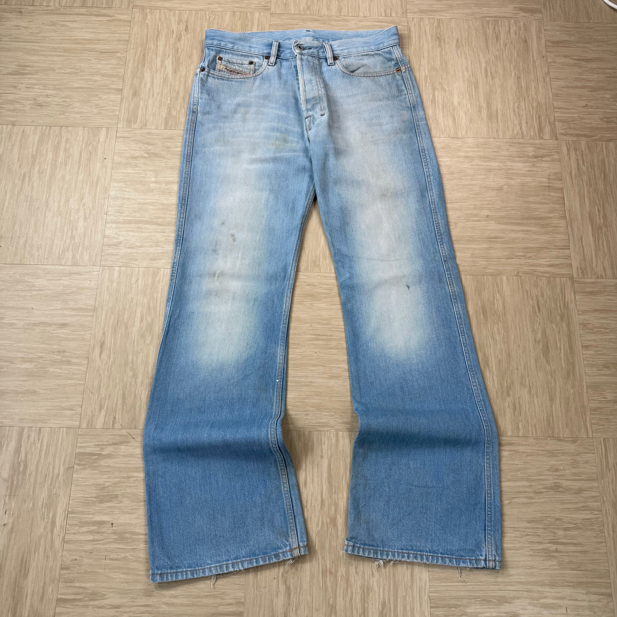 Diesel 2000's ravix relaxed bootcut light denim jeans (S)