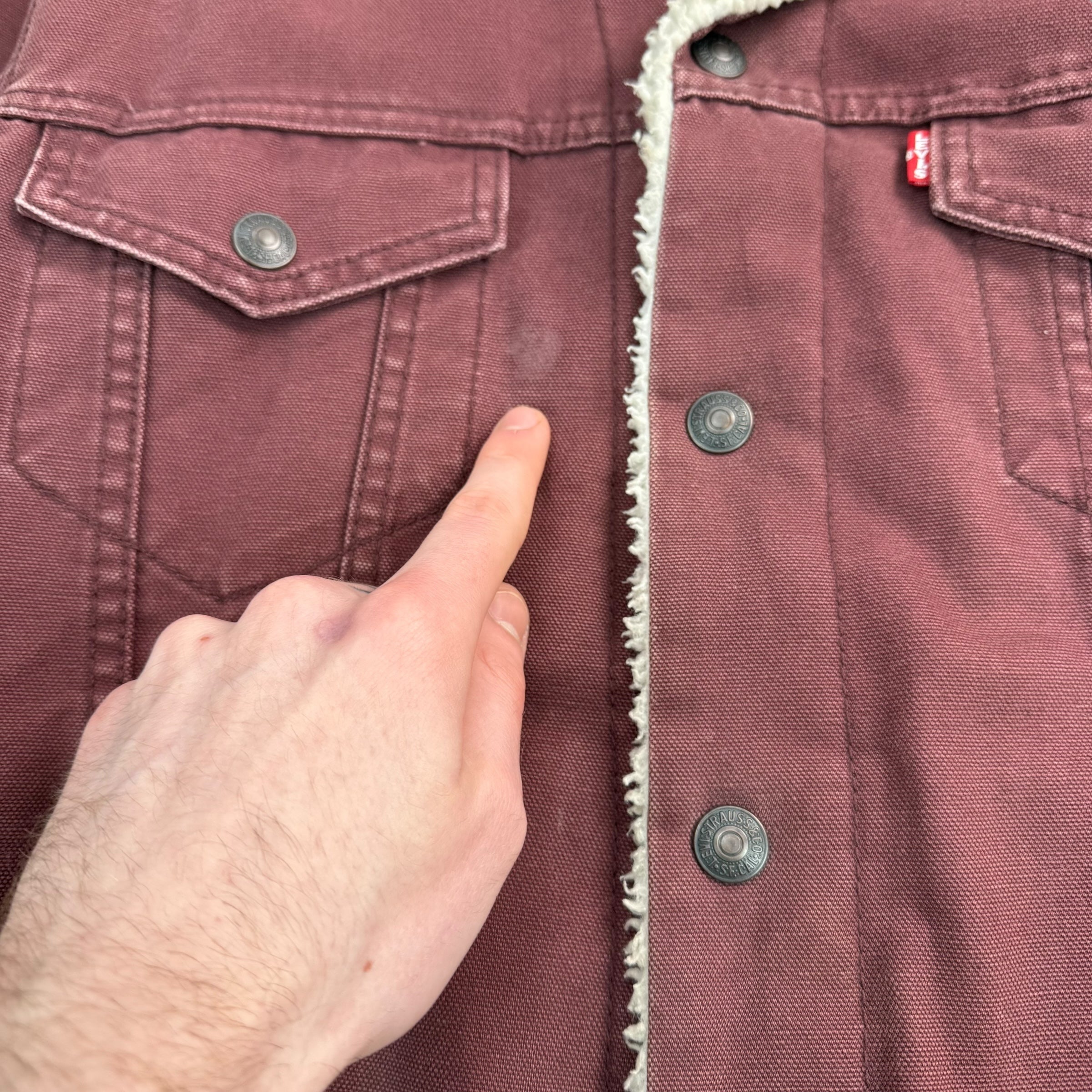 Levi's sherpa lined red denim jacket (S)