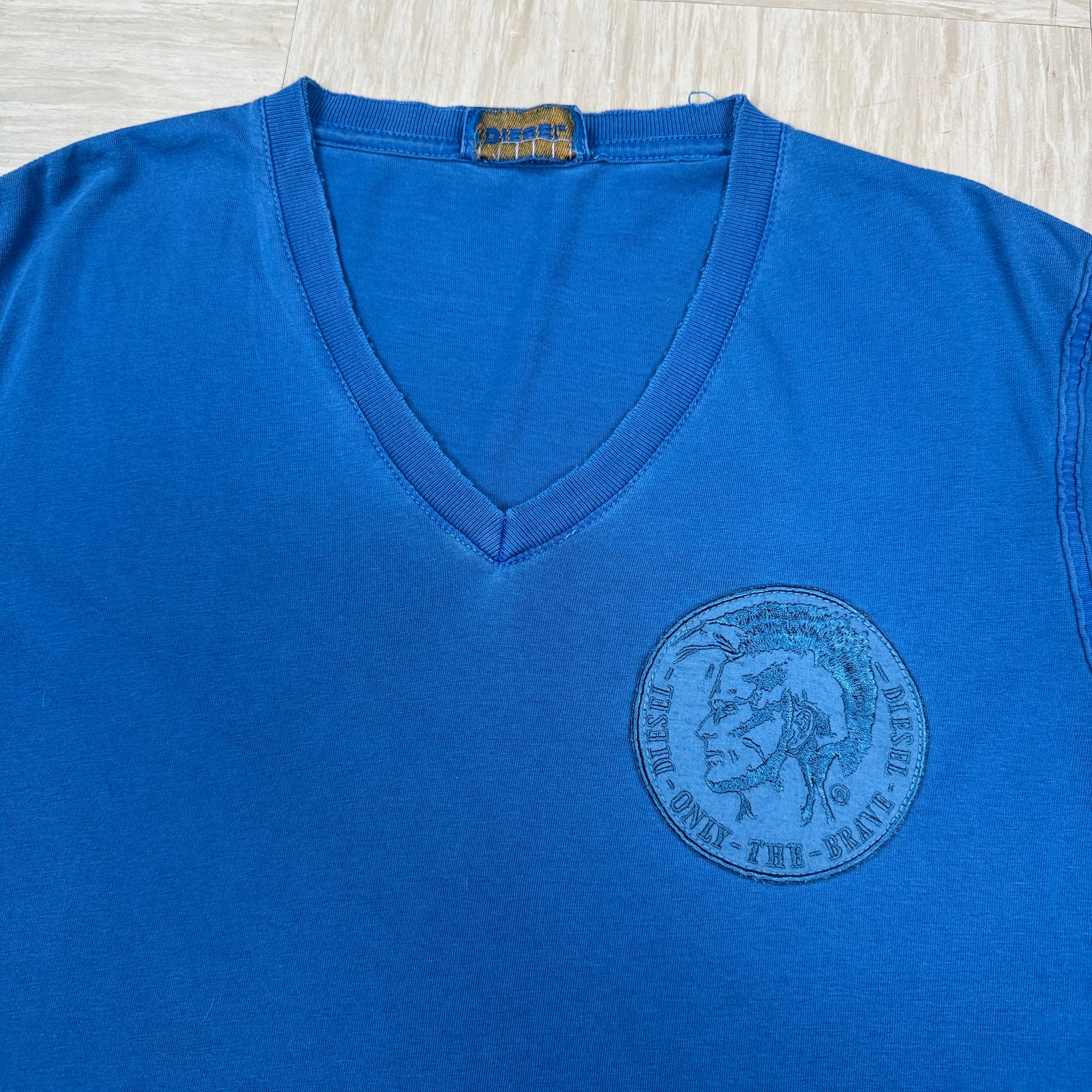 Diesel 2000's washed embroidered v-neck tee (S)