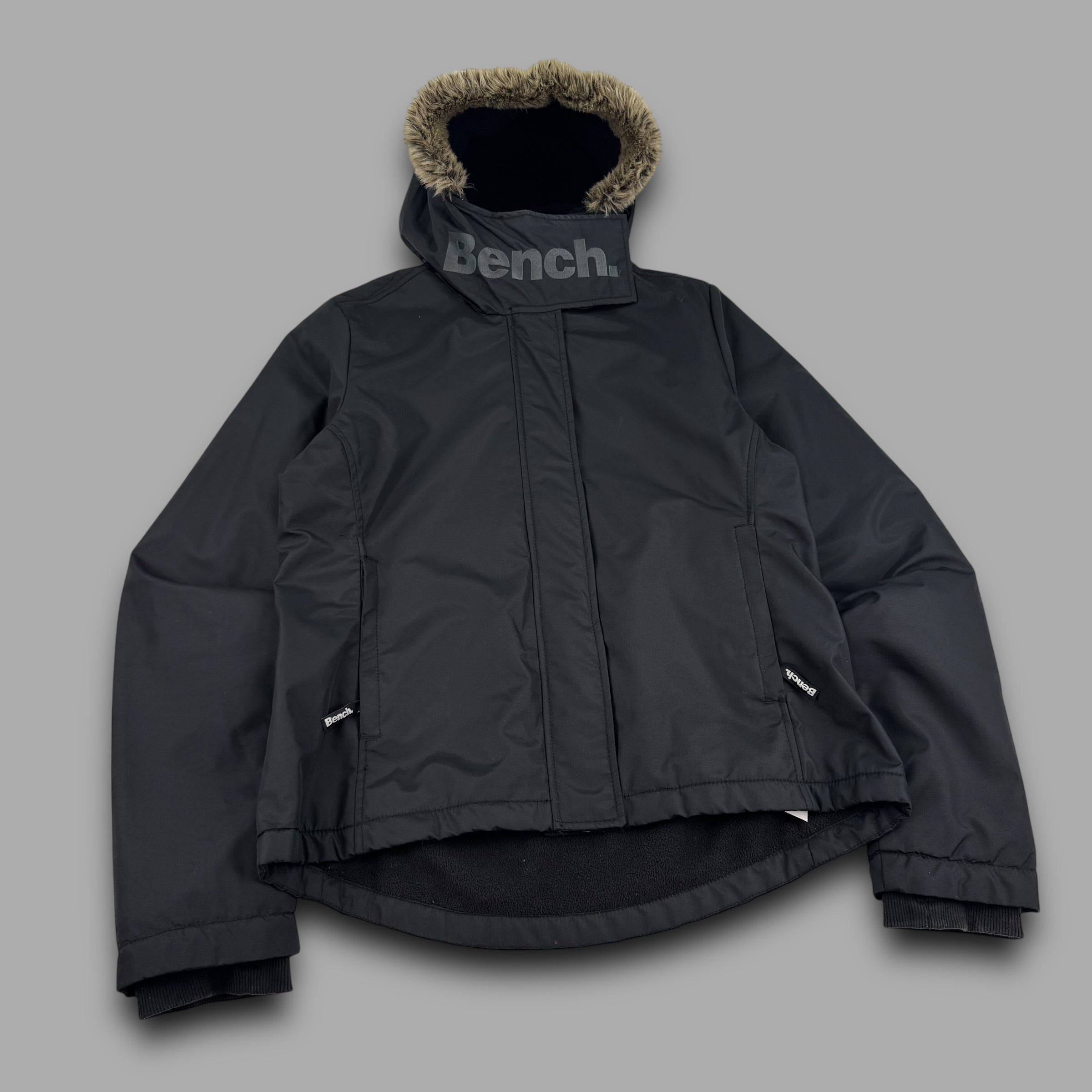 Bench 2000's technical zip up softshell jacket with fur hood (L) wms