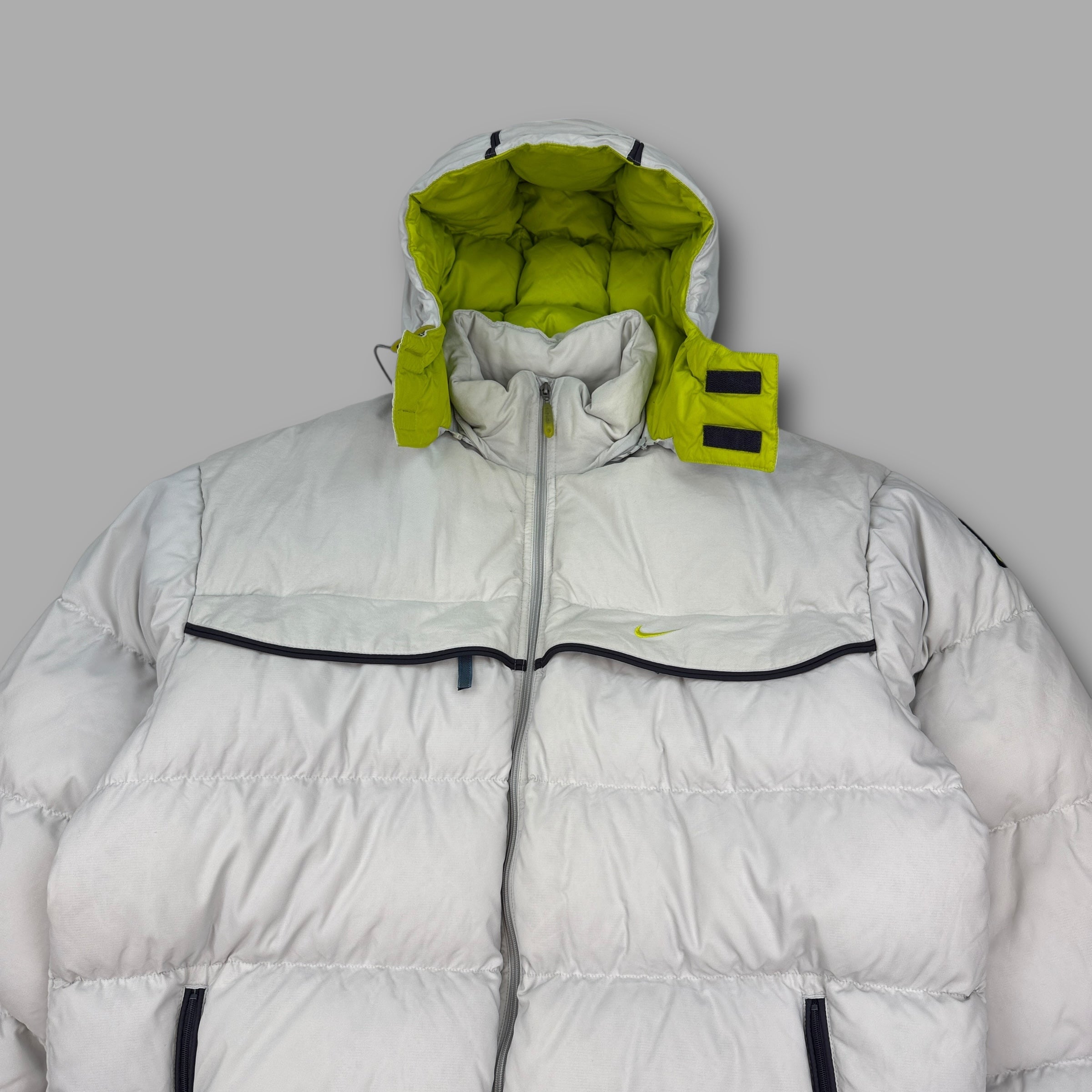 Nike 1990's technical mini swoosh multi pocket downfilled puffer jacket (M)