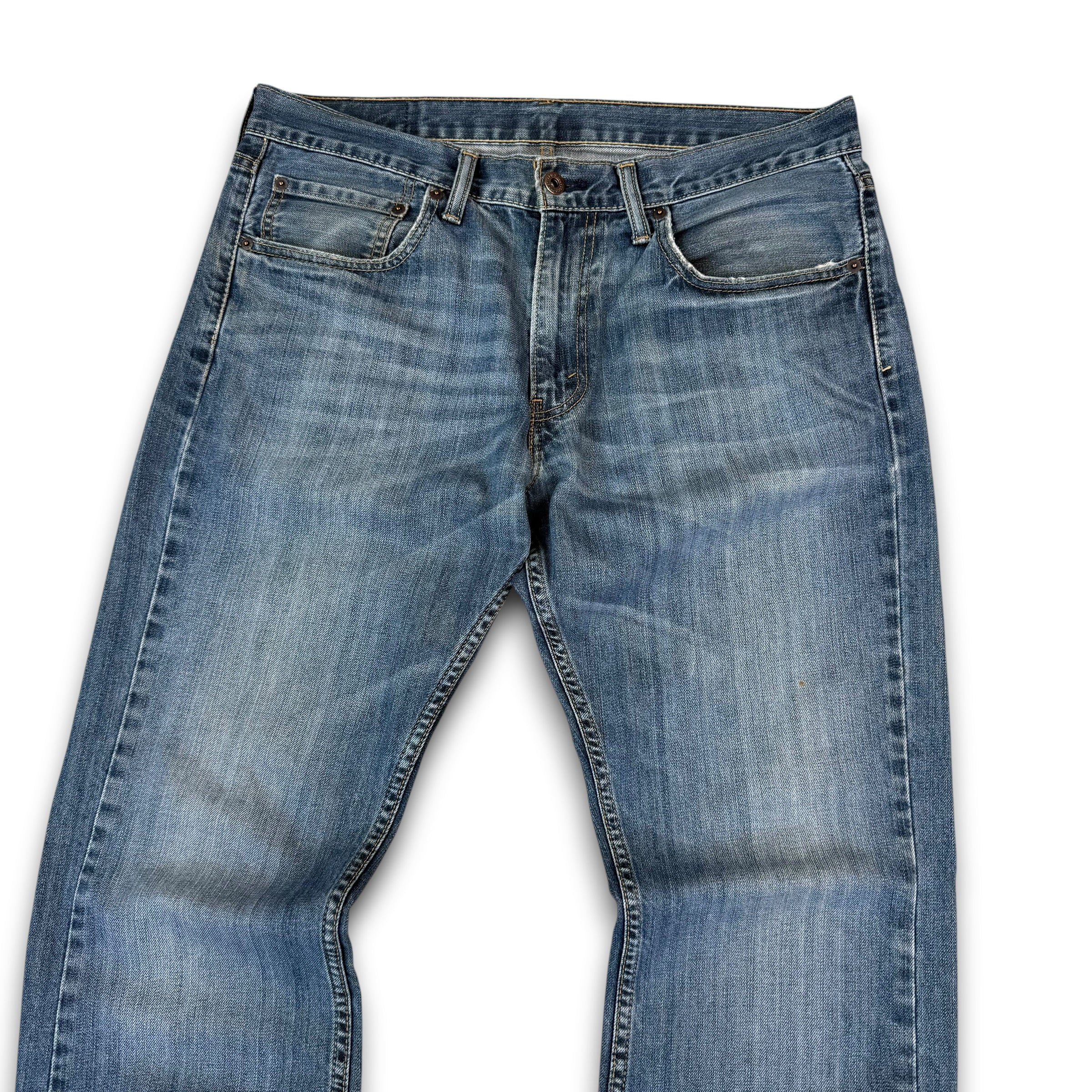Levi's 2000's relaxed denim bootcut jeans (M)