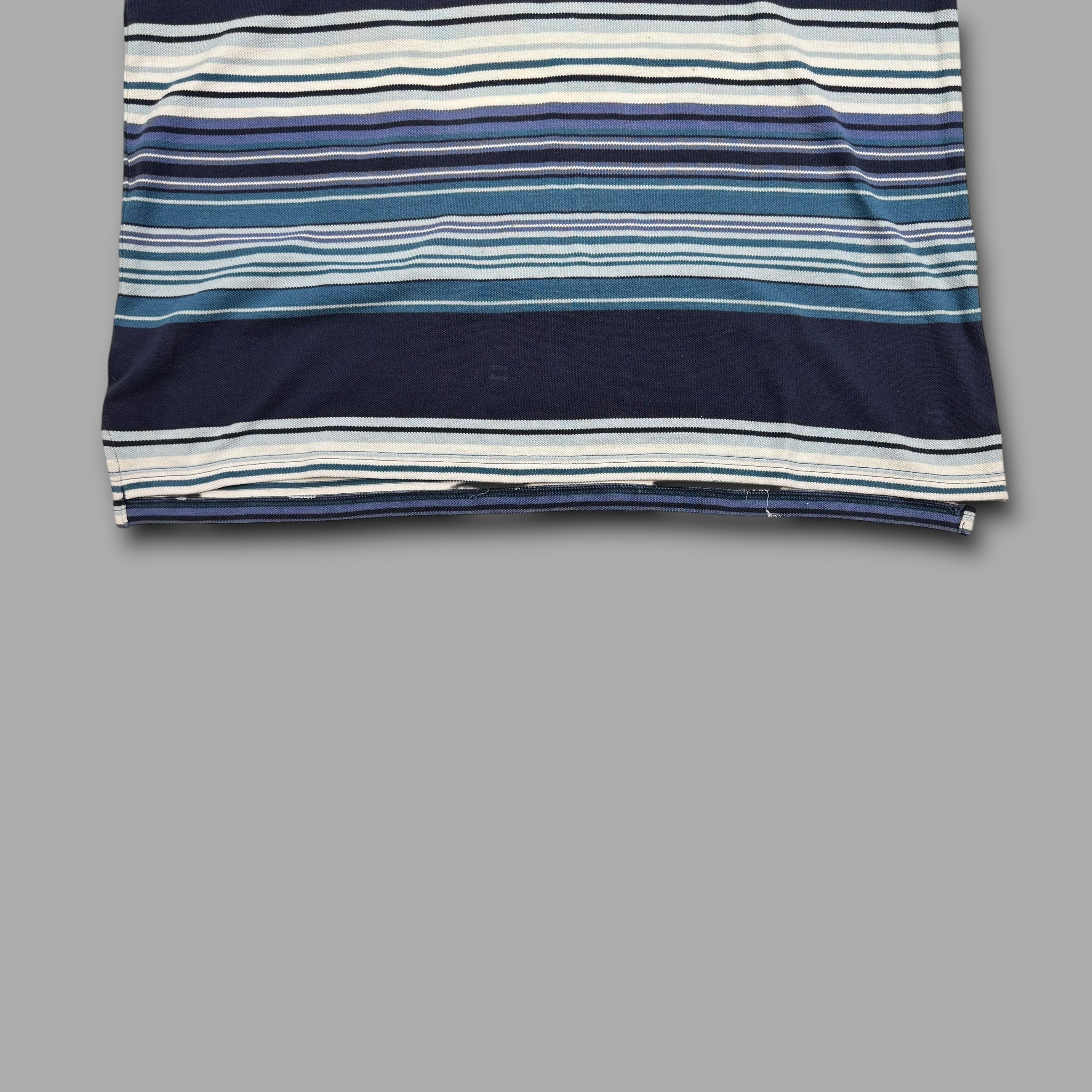 Yves saint laurent 2000's graphic embroidered striped polo shirt (XXL)