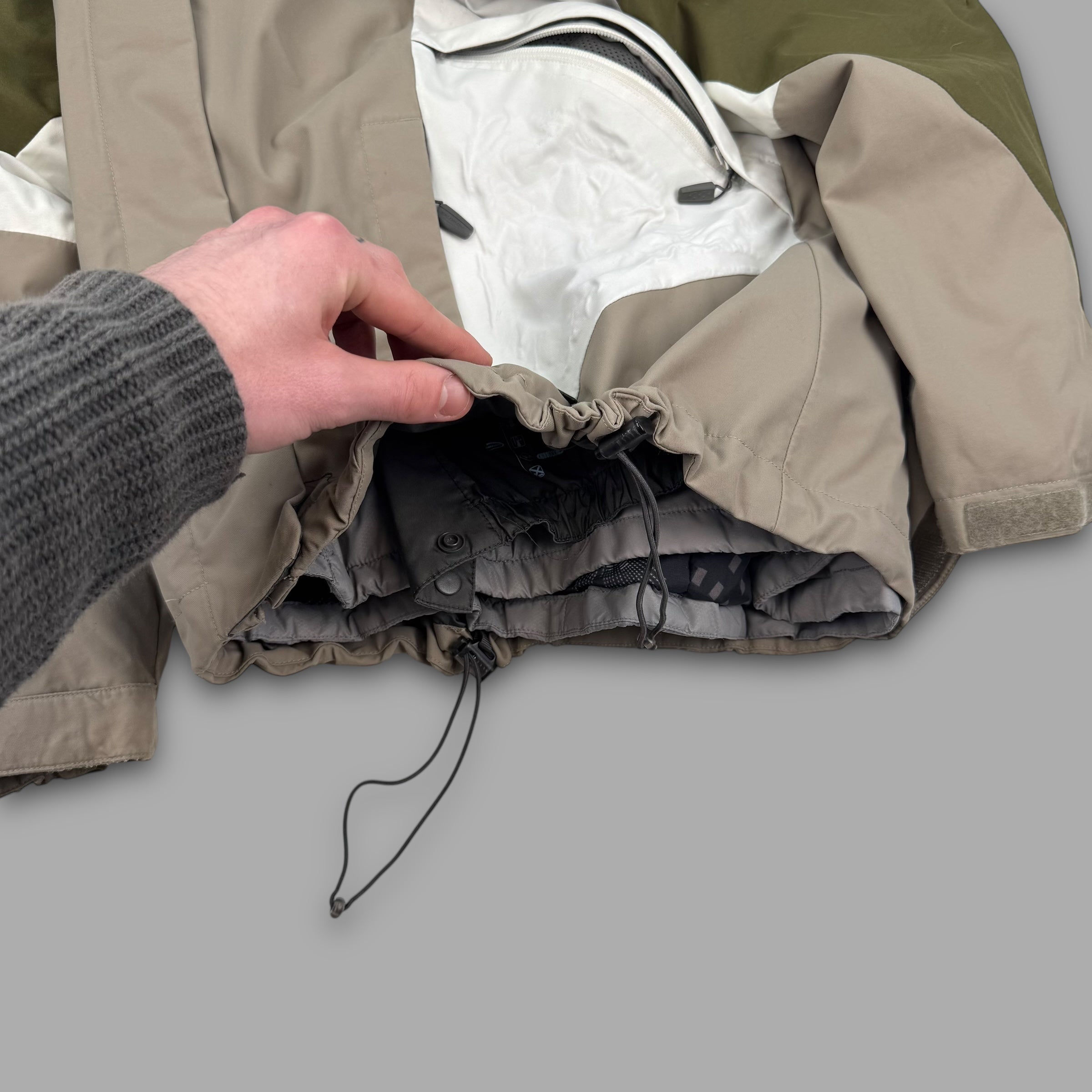 Salomon 2006 technical panelled clima pro softshell ski jacket (M) wms