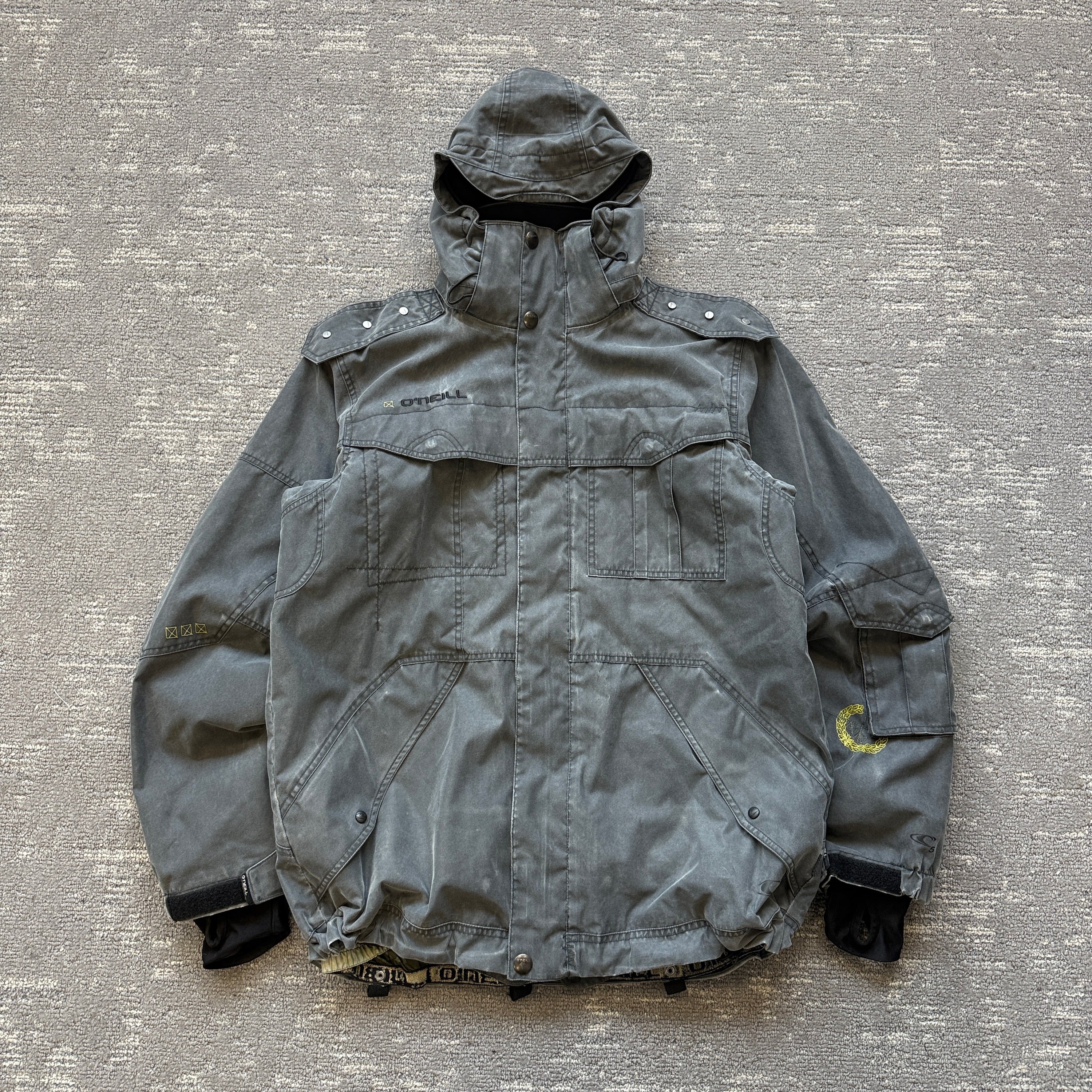 O'neill 2000's technical stone washed multi-pocket softshell ski jacket (XL)