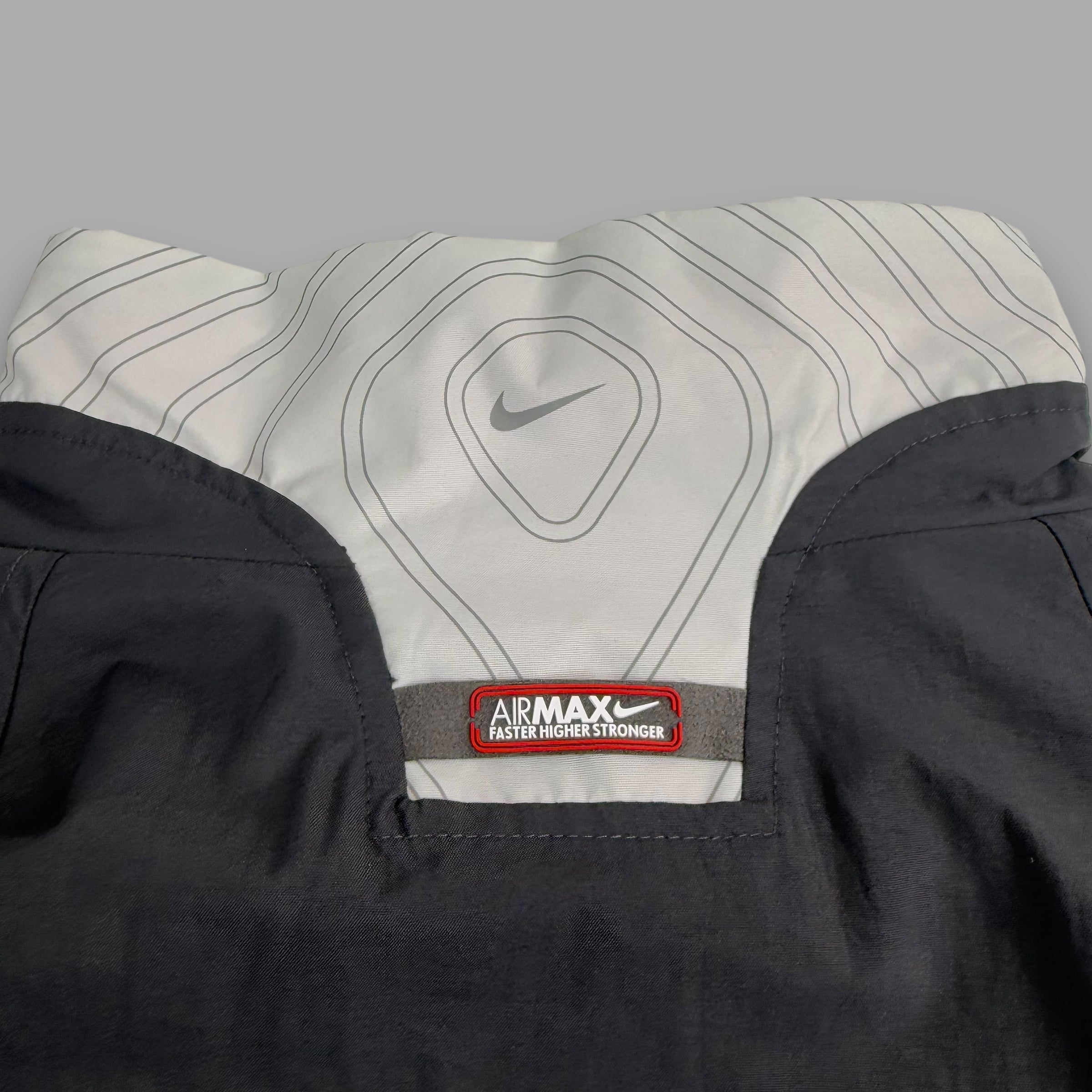 Nike 2000’s airmax technical dual-zip pullover track jacket (XL)