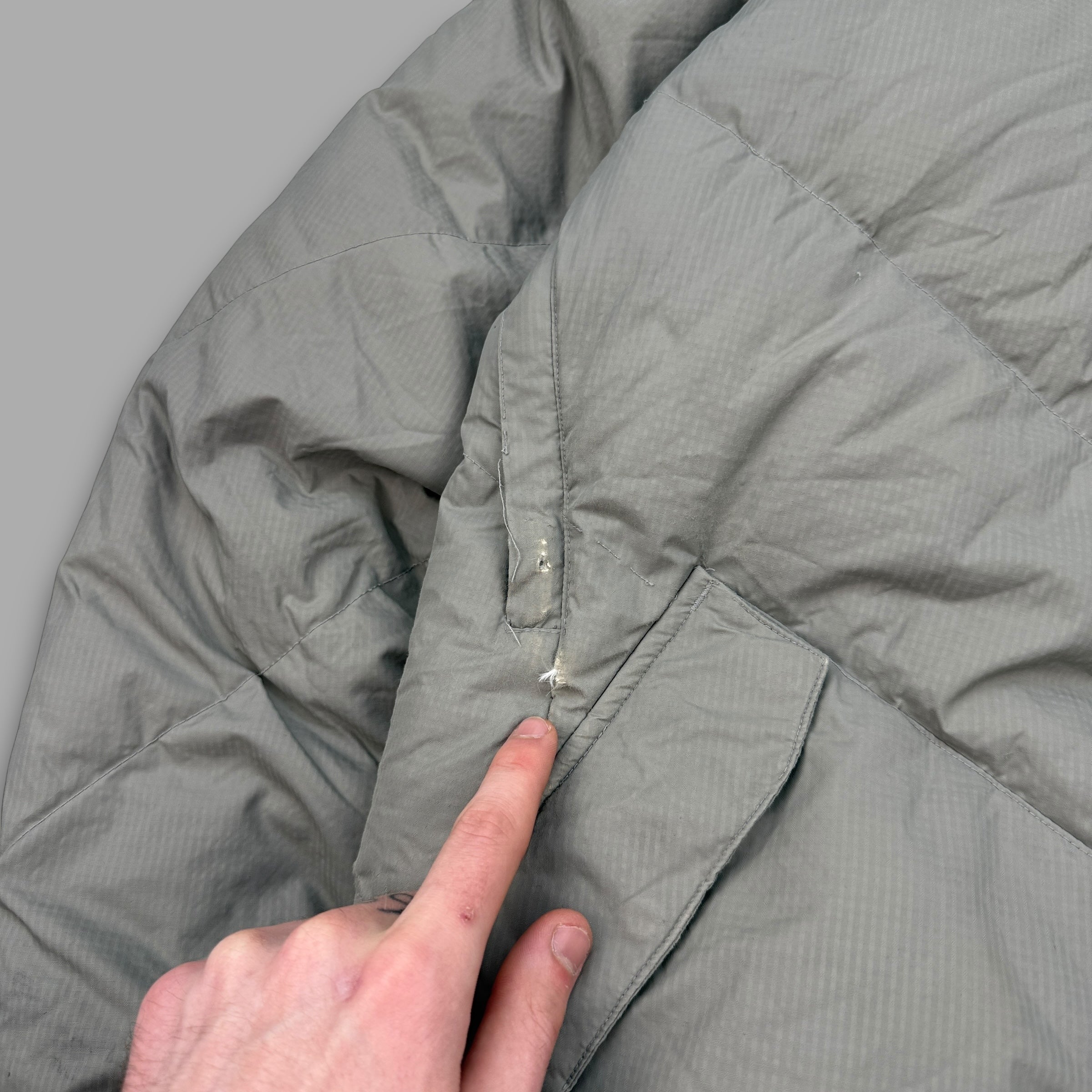 Burton ronin 2000's technical downfilled vented puffer ski jacket (L-XL)