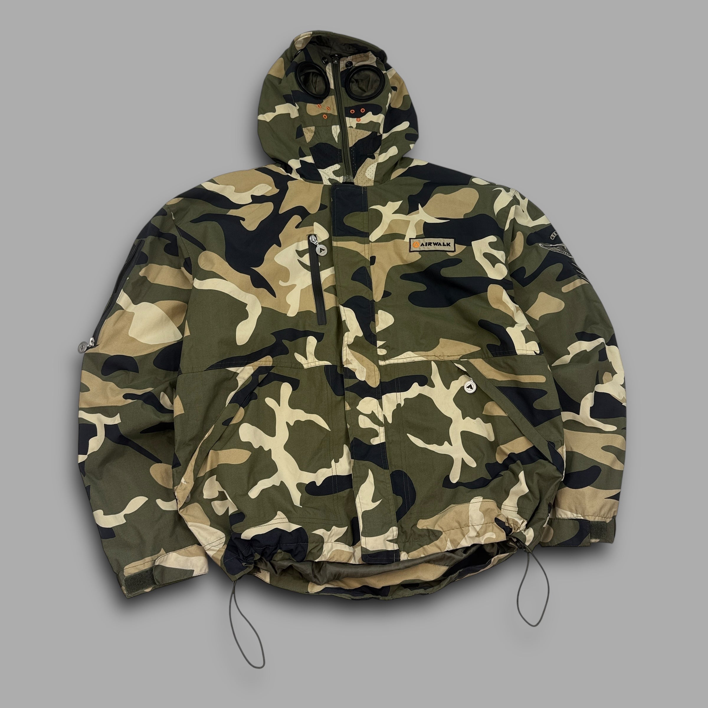 Airwalk 2000's technical camo goggle ski jacket (L)