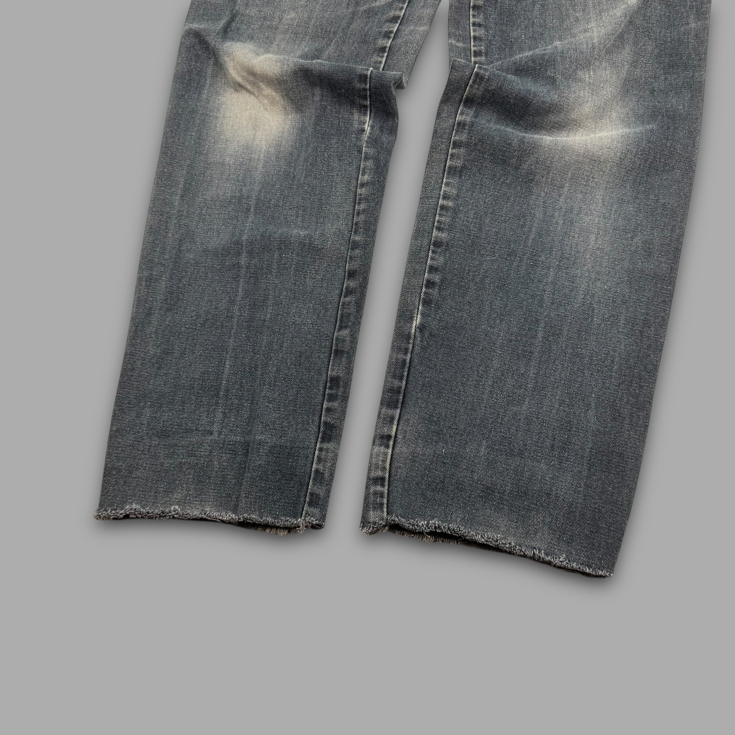 Versace classic tapered straight leg denim jeans (S-M)