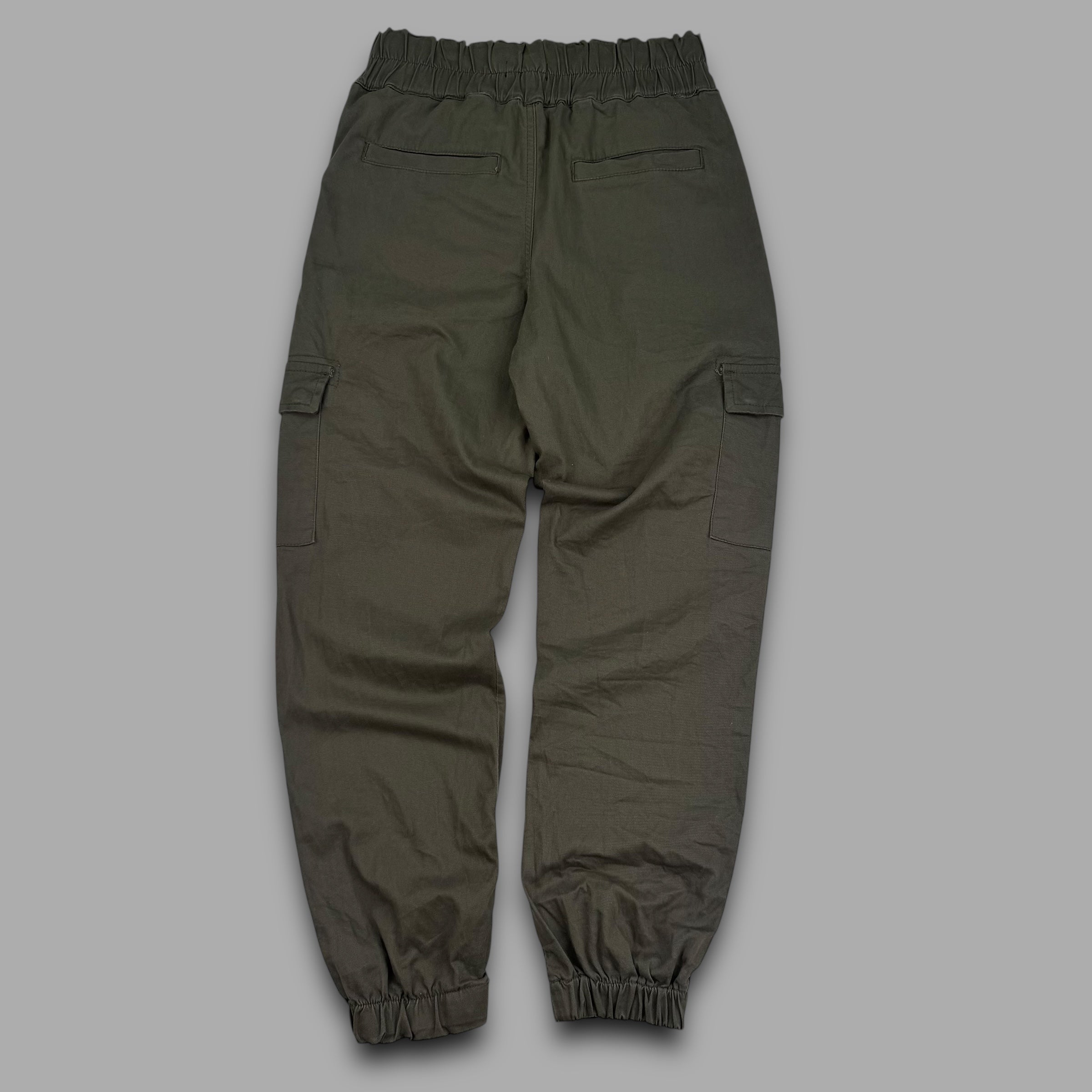 Bench 2000's multipocketed cargo pants (L) wms