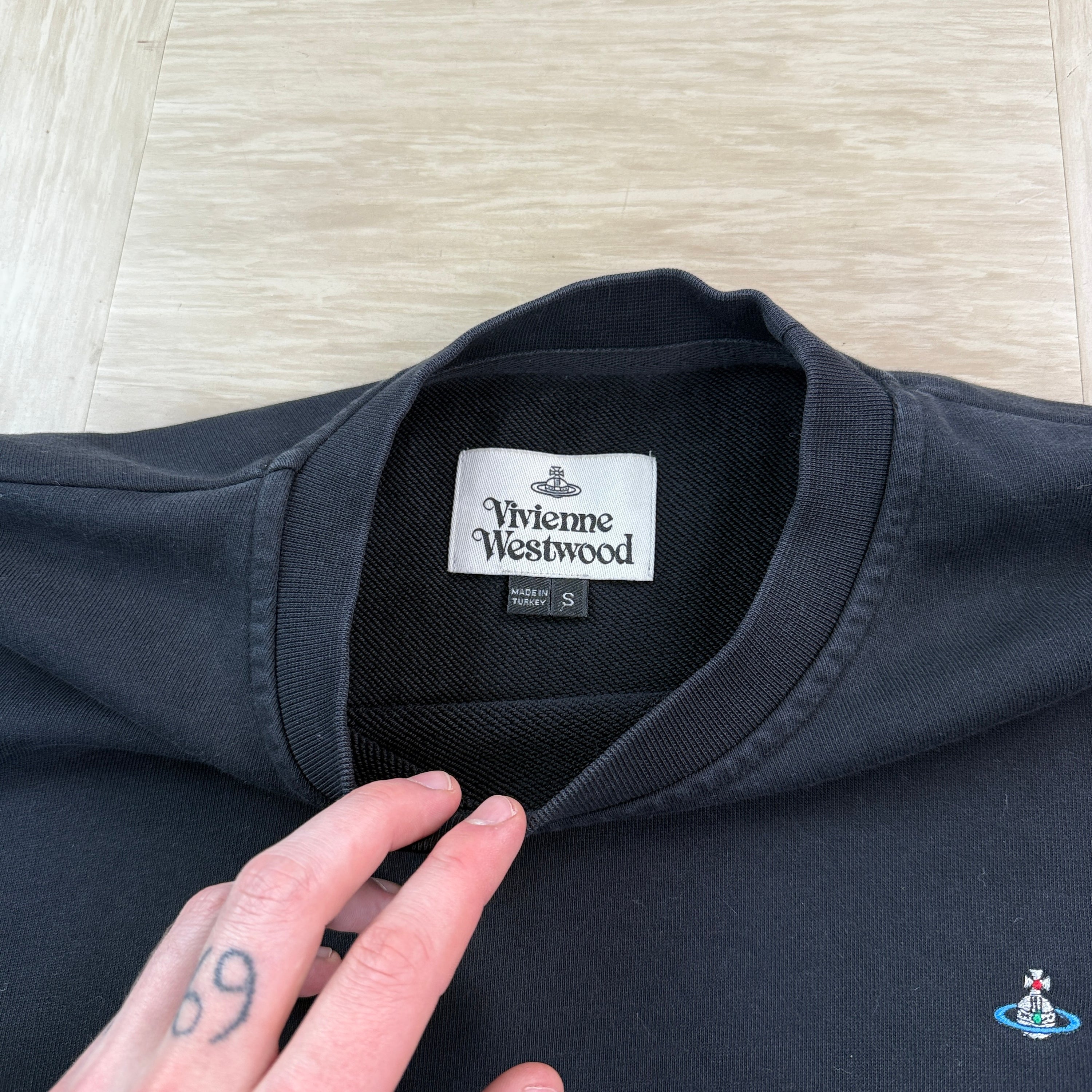 Vivienne Westwood 2000's embroidered pullover sweatshirt (S)