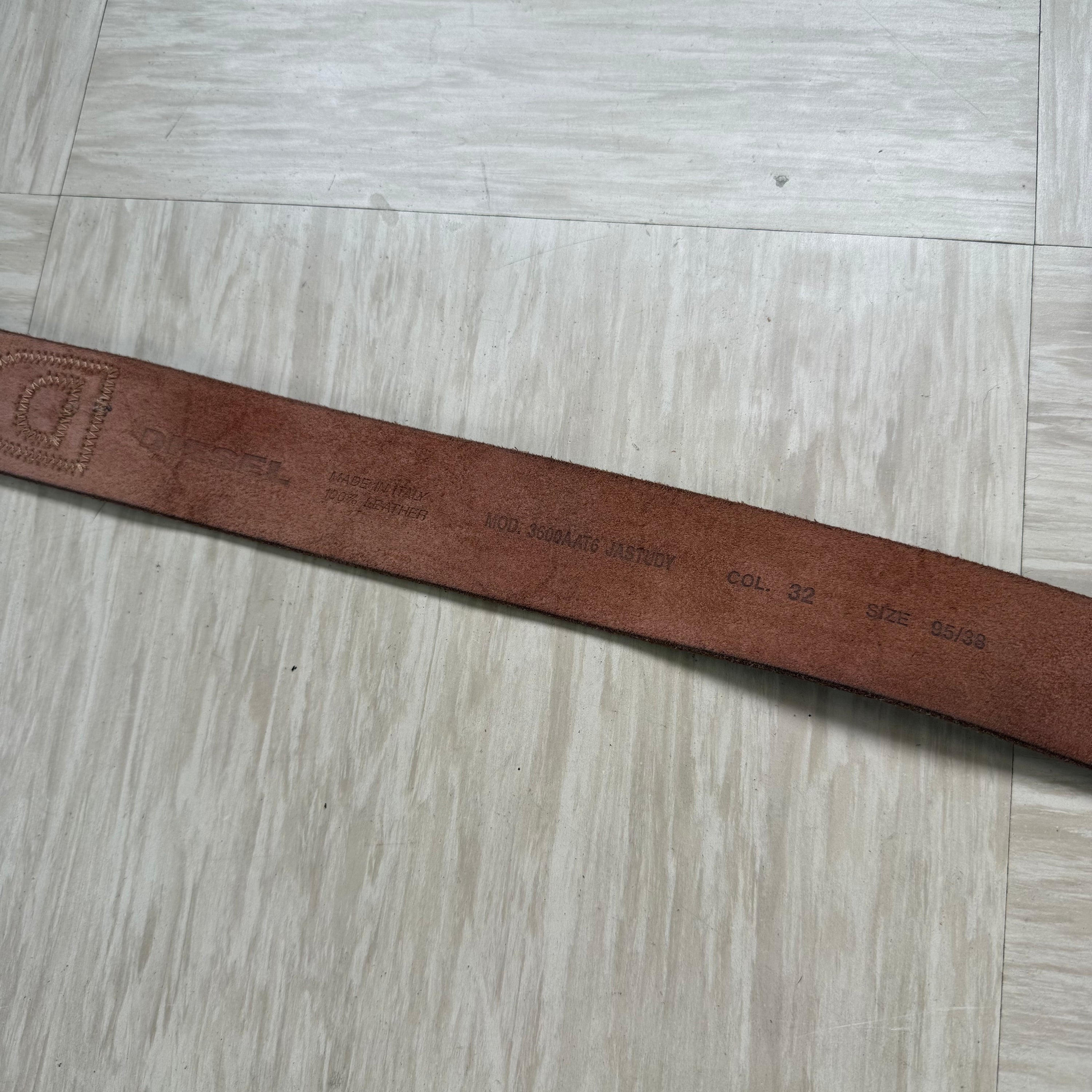 Diesel 2000's brown leather embroidered spellout belt (OS)