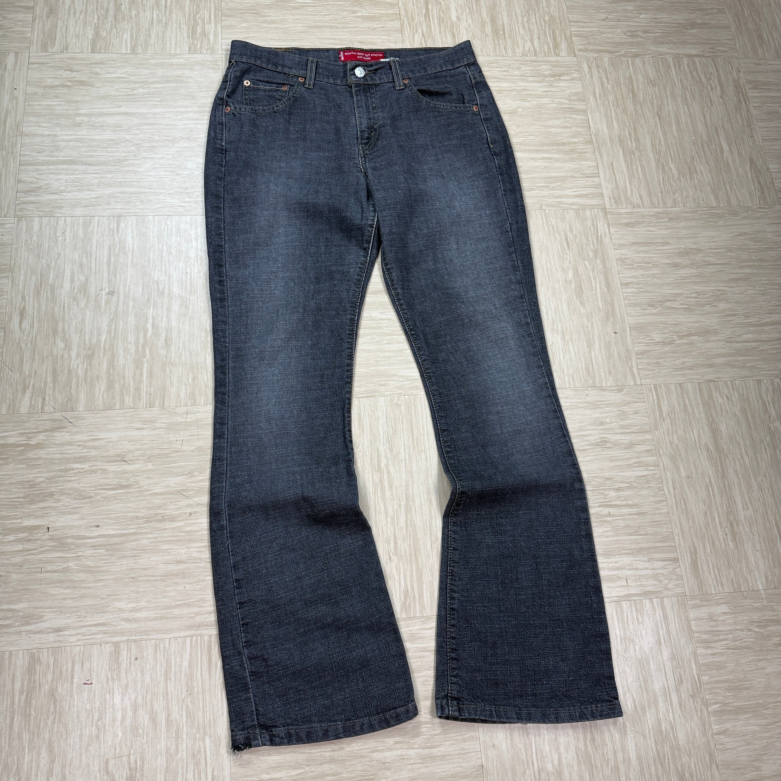 Levi's 515 2000's nouveau boot-cut denim jeans (M)