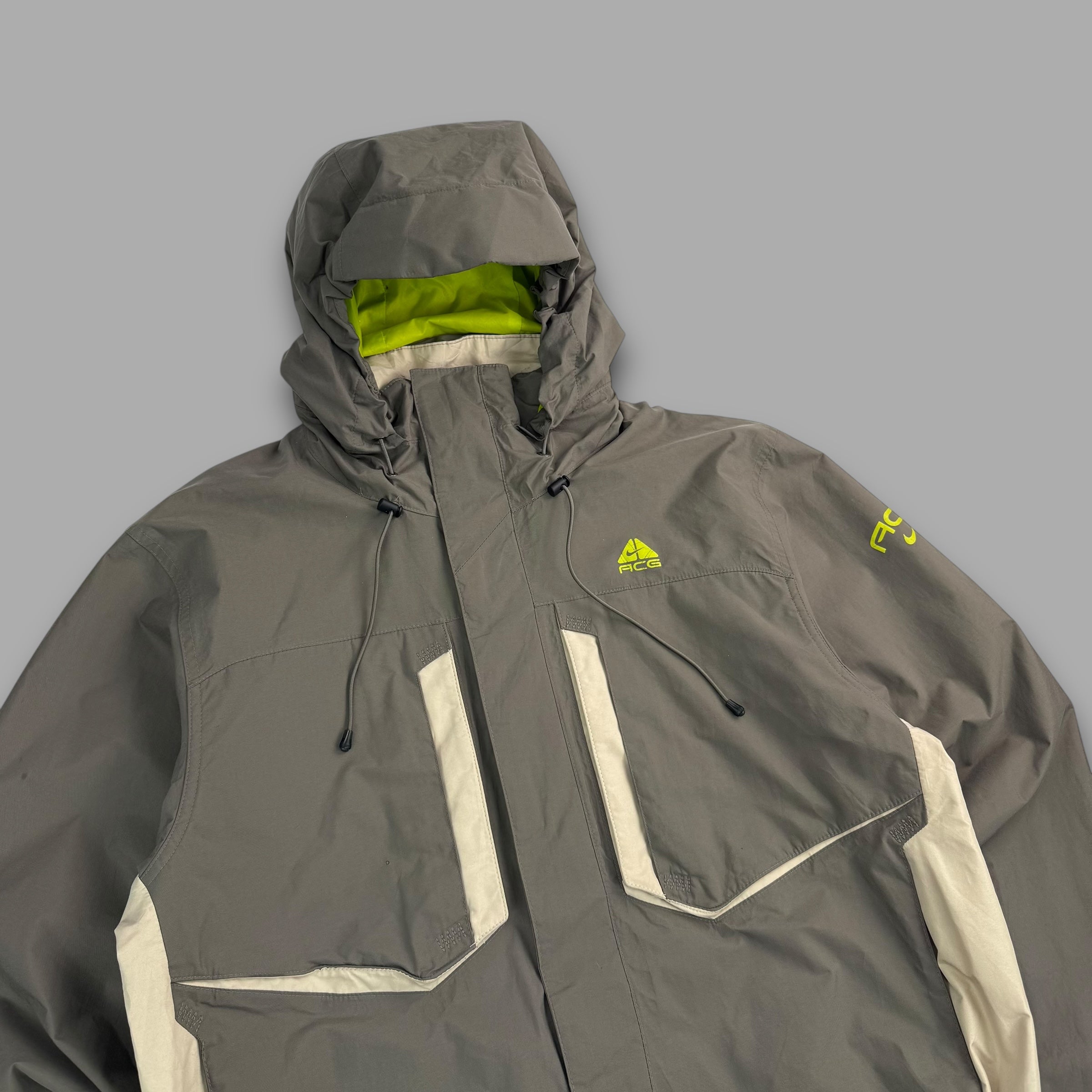 Nike ACG 2007 technical multi-pocket shell jacket (L)