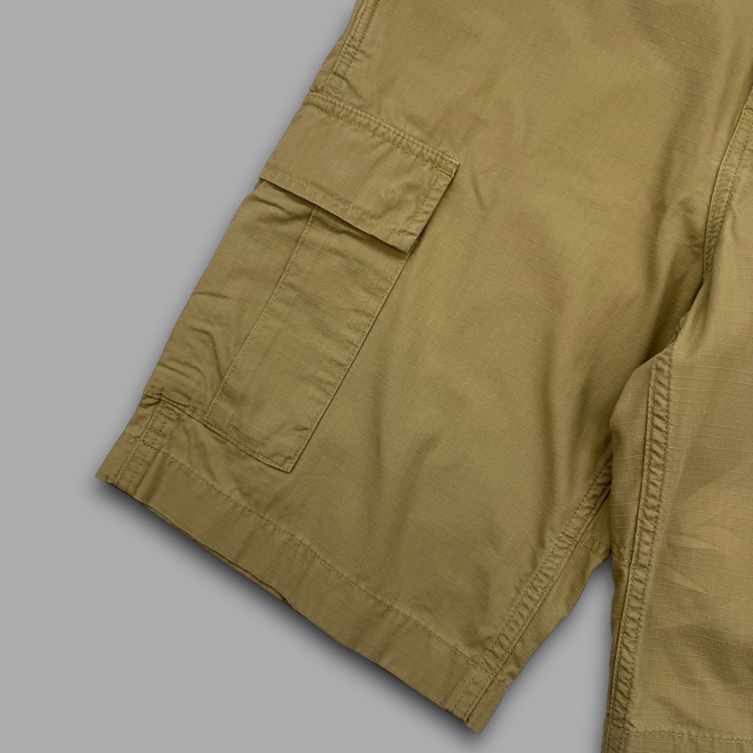Carhartt 2000's baggy wide leg cargo shorts (S)