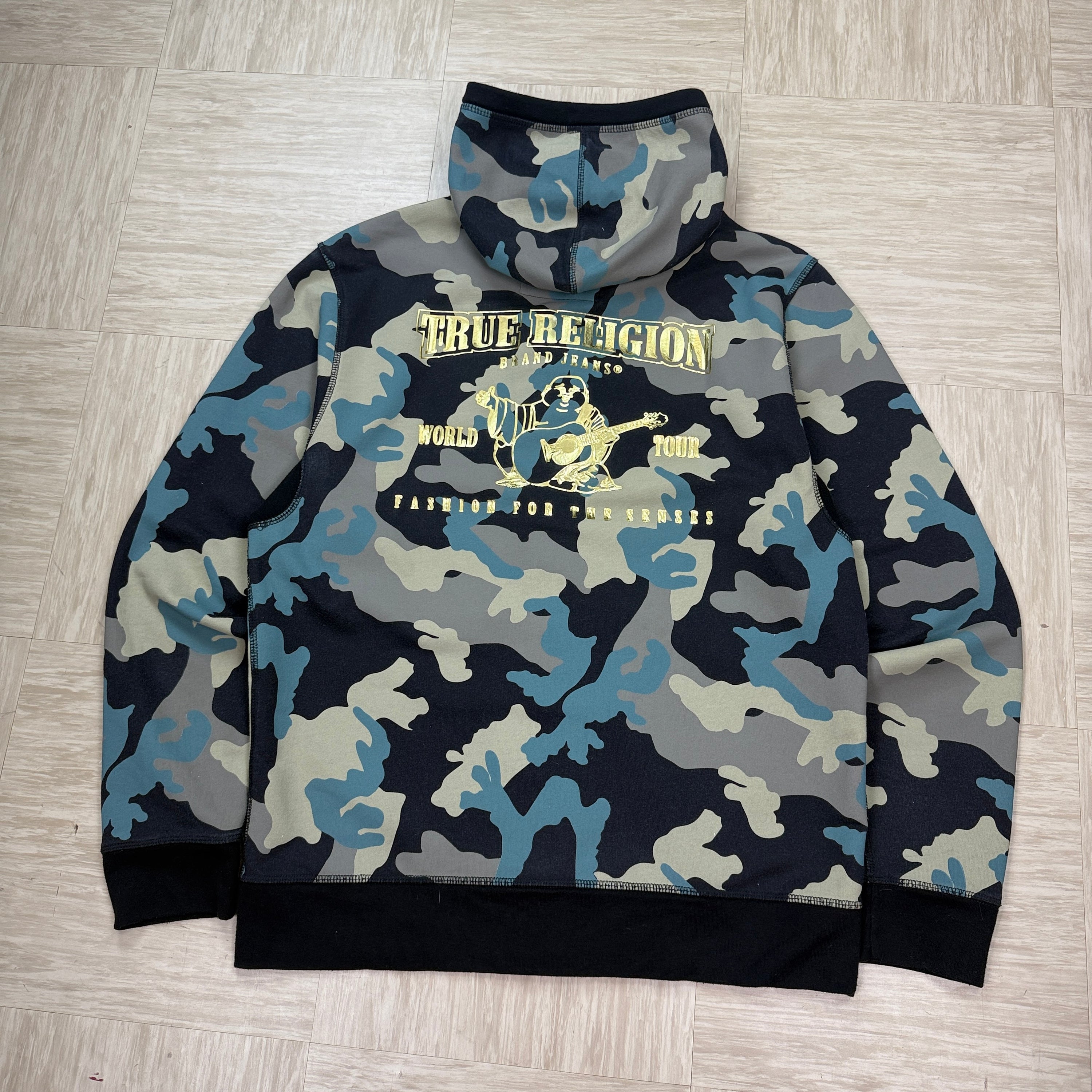 True religion 2000's zip up graphic camo print hoodie (L)