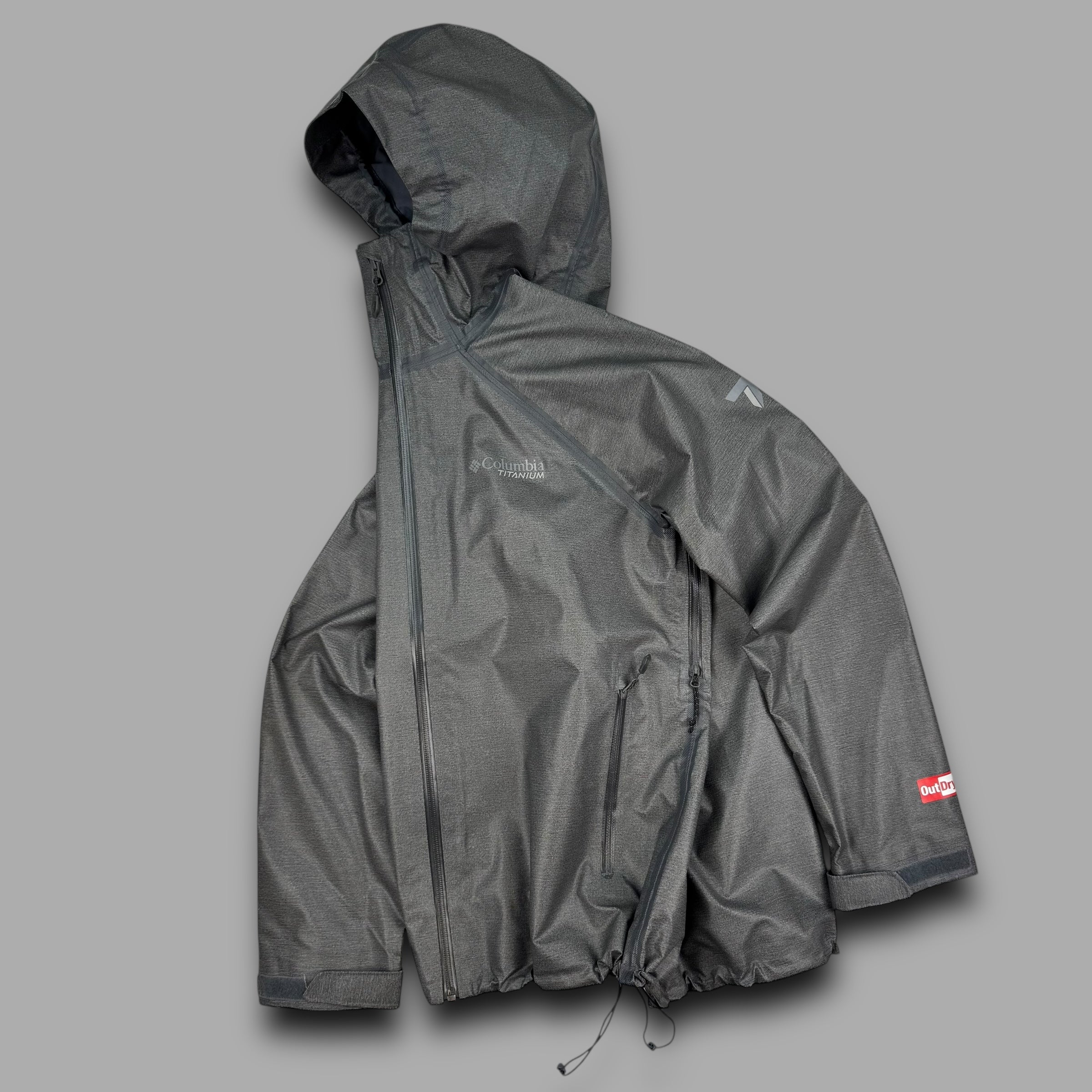 Columbia titanium 2000's taped seams technical lightweight shell jacket (XL)