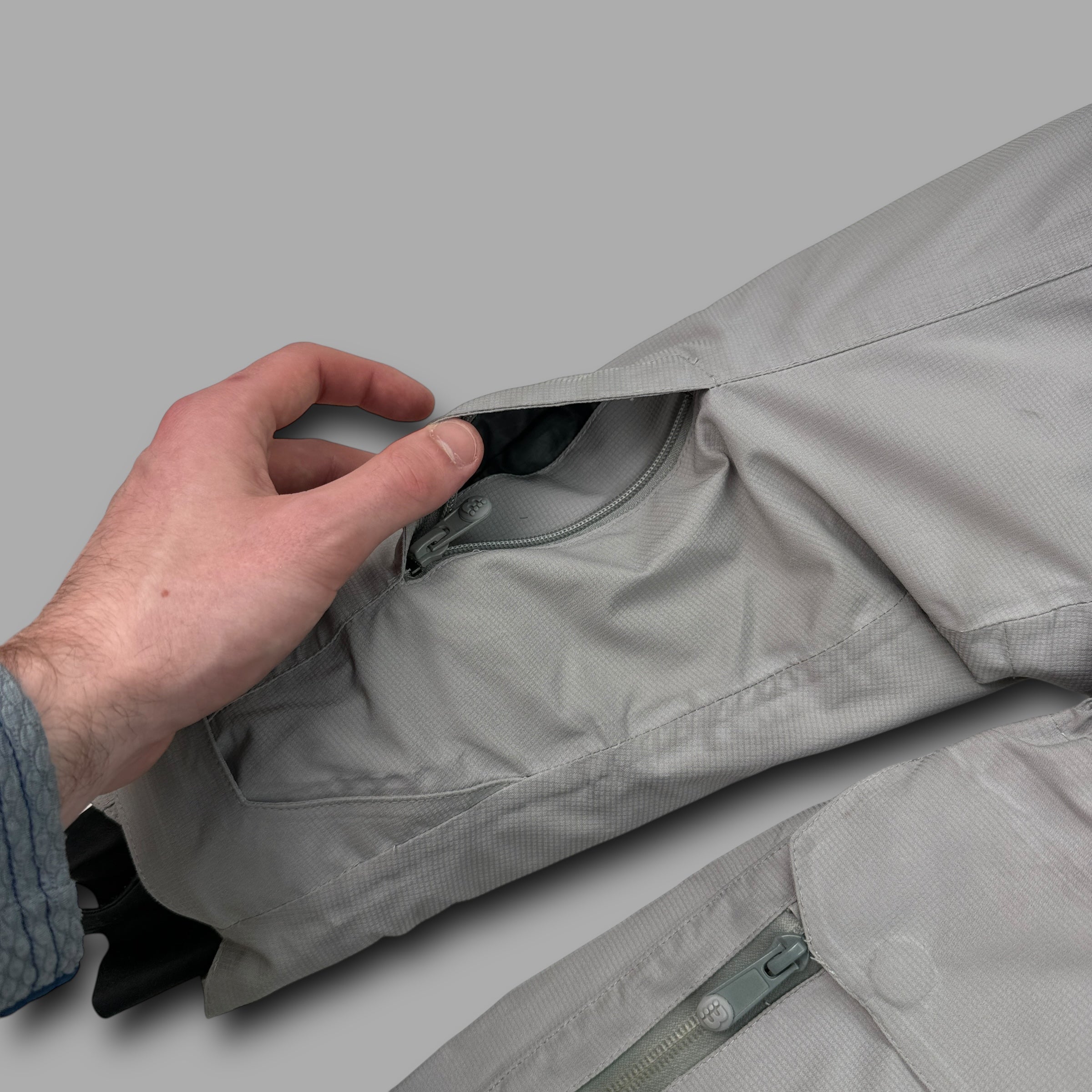 Bench 2000's technical 2in1 softshell multi-pocket parka jacket (S)