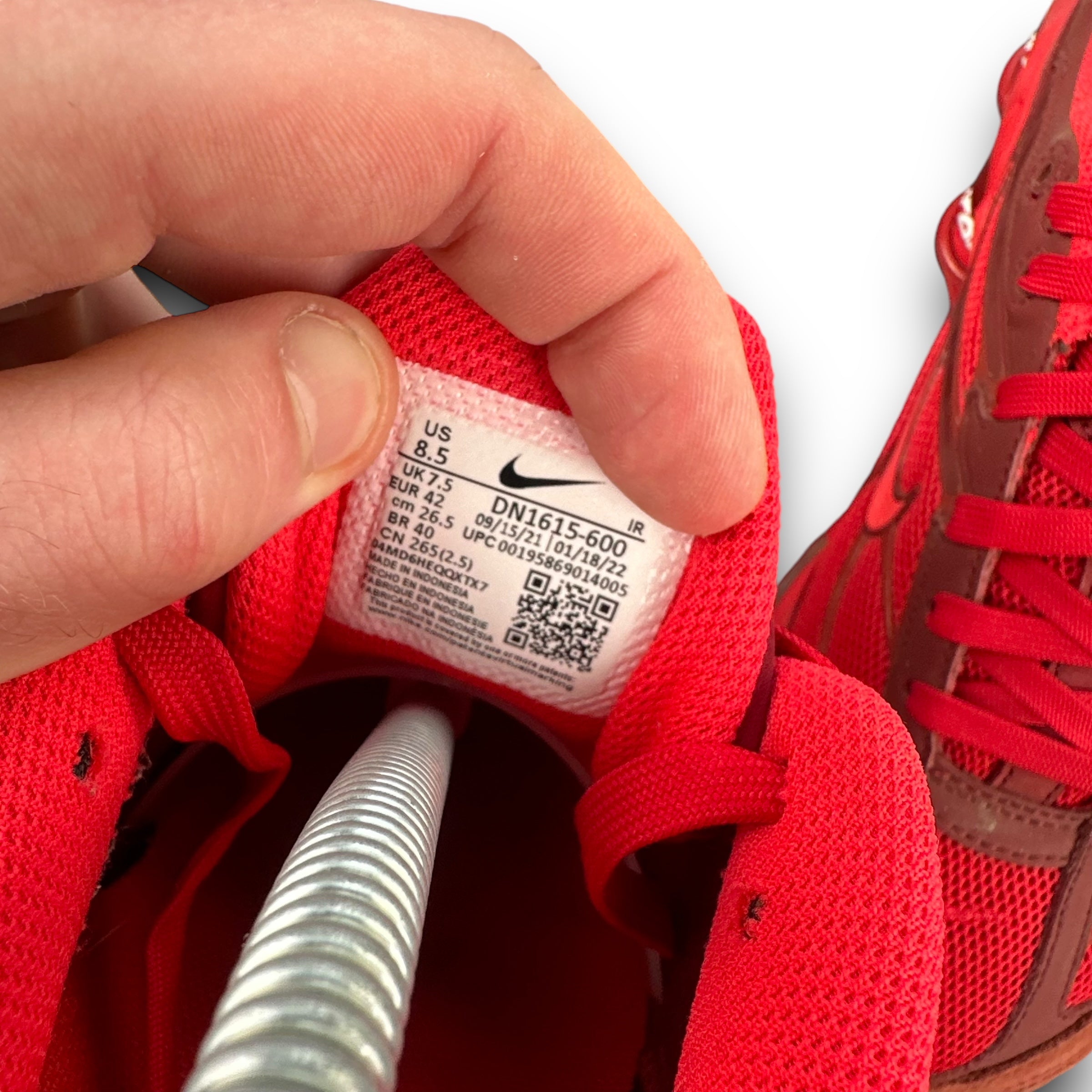 Supreme x Nike shox ride II 2022 'speed red' (UK7.5)