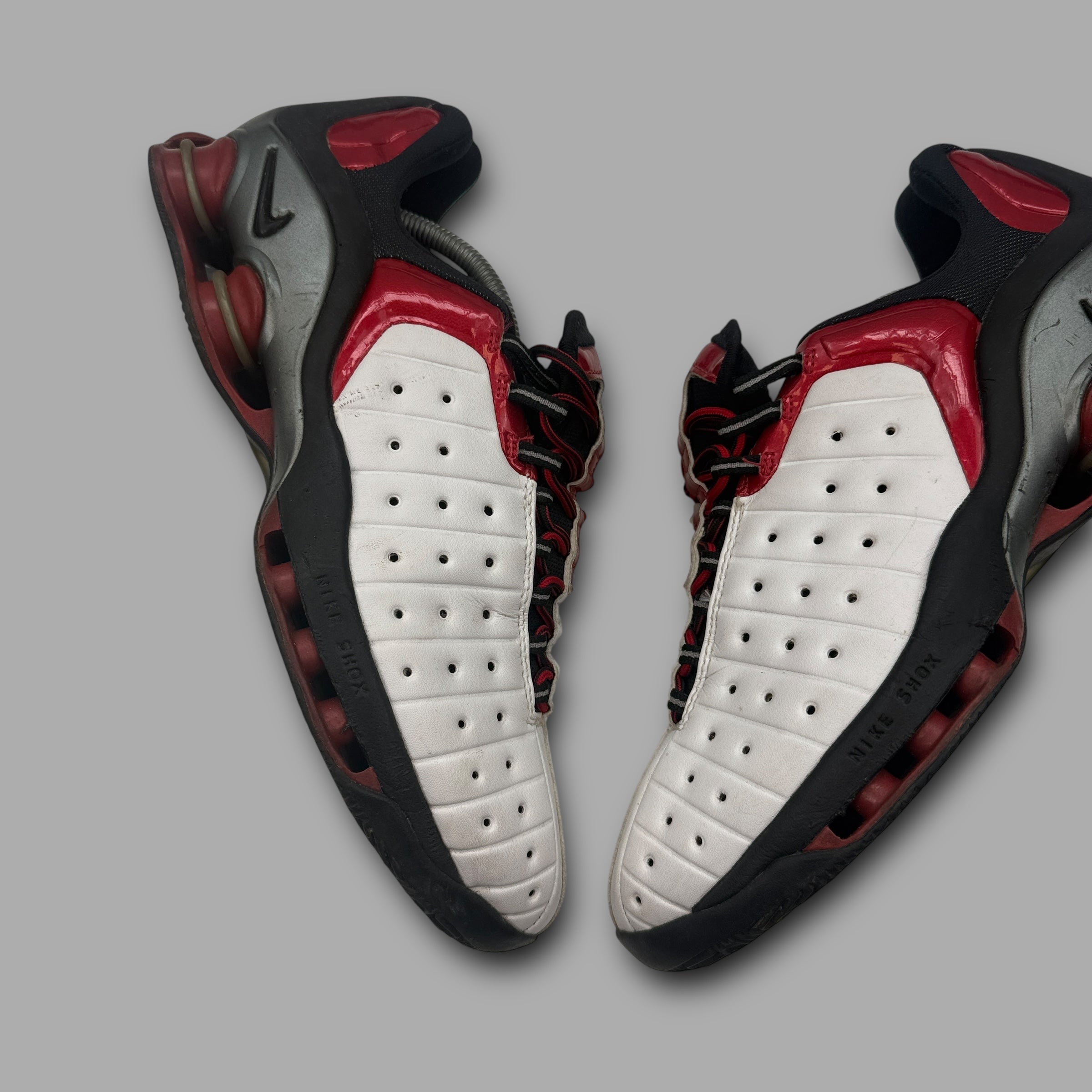 Nike shox x vince carter 2003 (UK9.5)