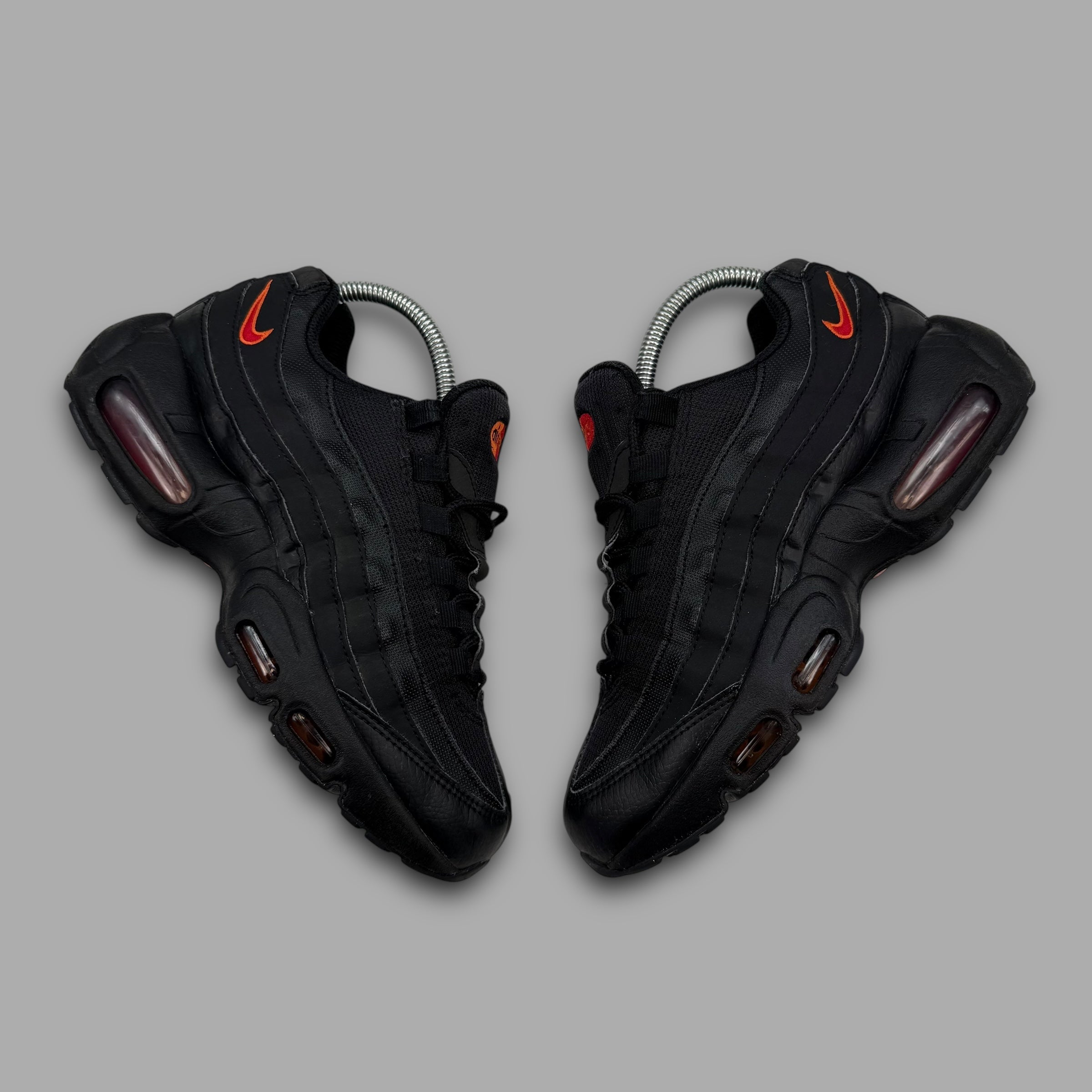 Nike airmax 95 'black fiery orange' (UK5)