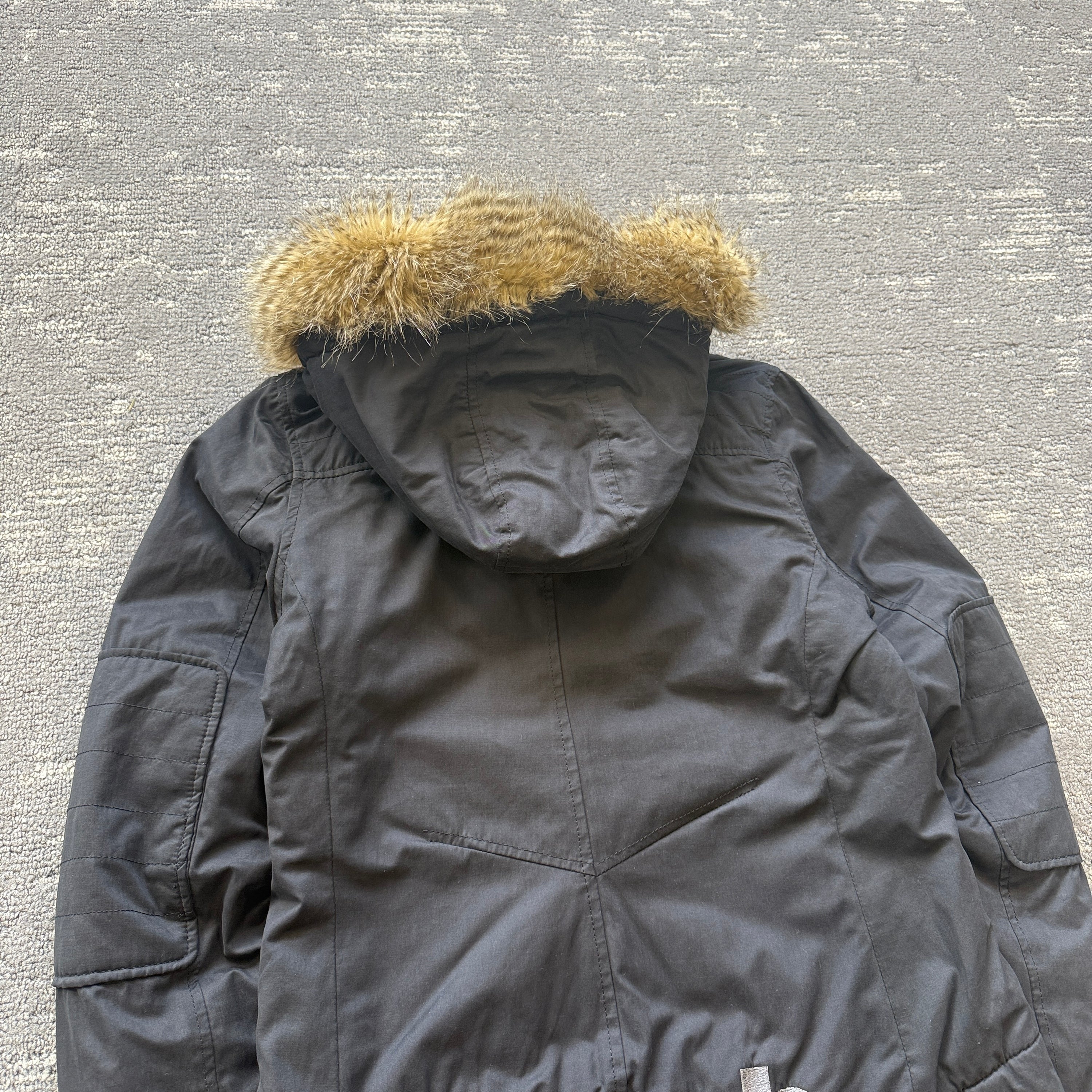 Bench 2000's technical fleece lined fur hood cropped jacket (M) wms